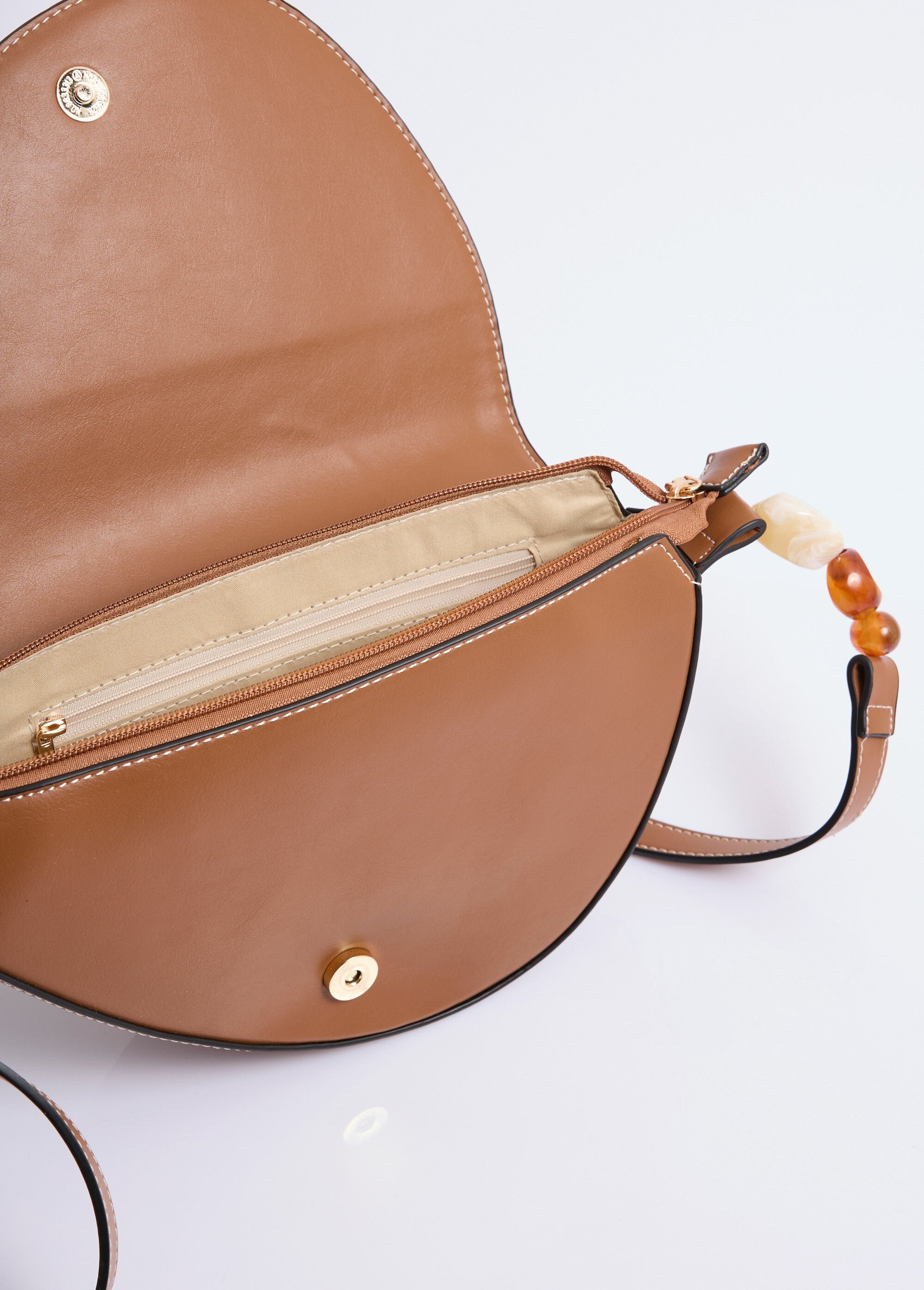 Mala_de_mão_boémia_com_pormenores_de_fantasia_Camel_DE2_slim