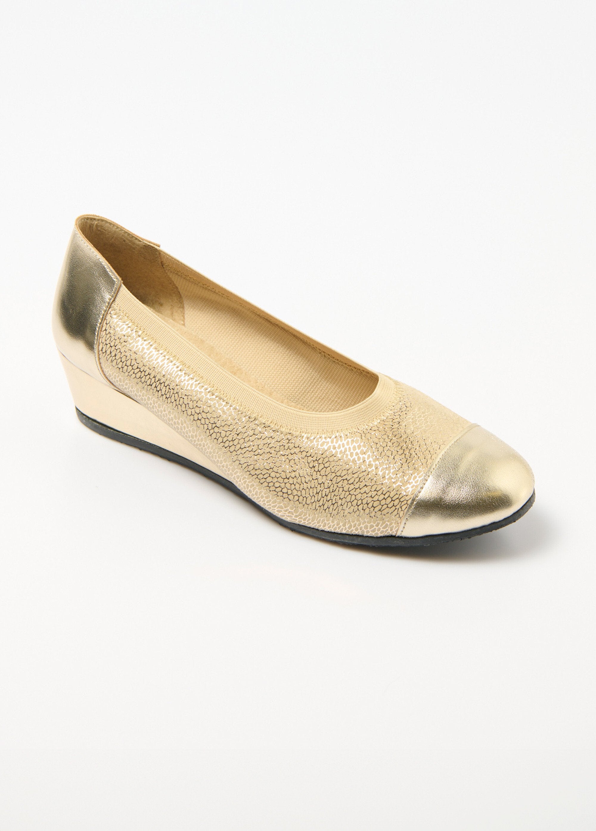Bailarinas_de_cunha_de_couro_com_largura_confortável_de_dois_materiais_Dore_FA1_slim