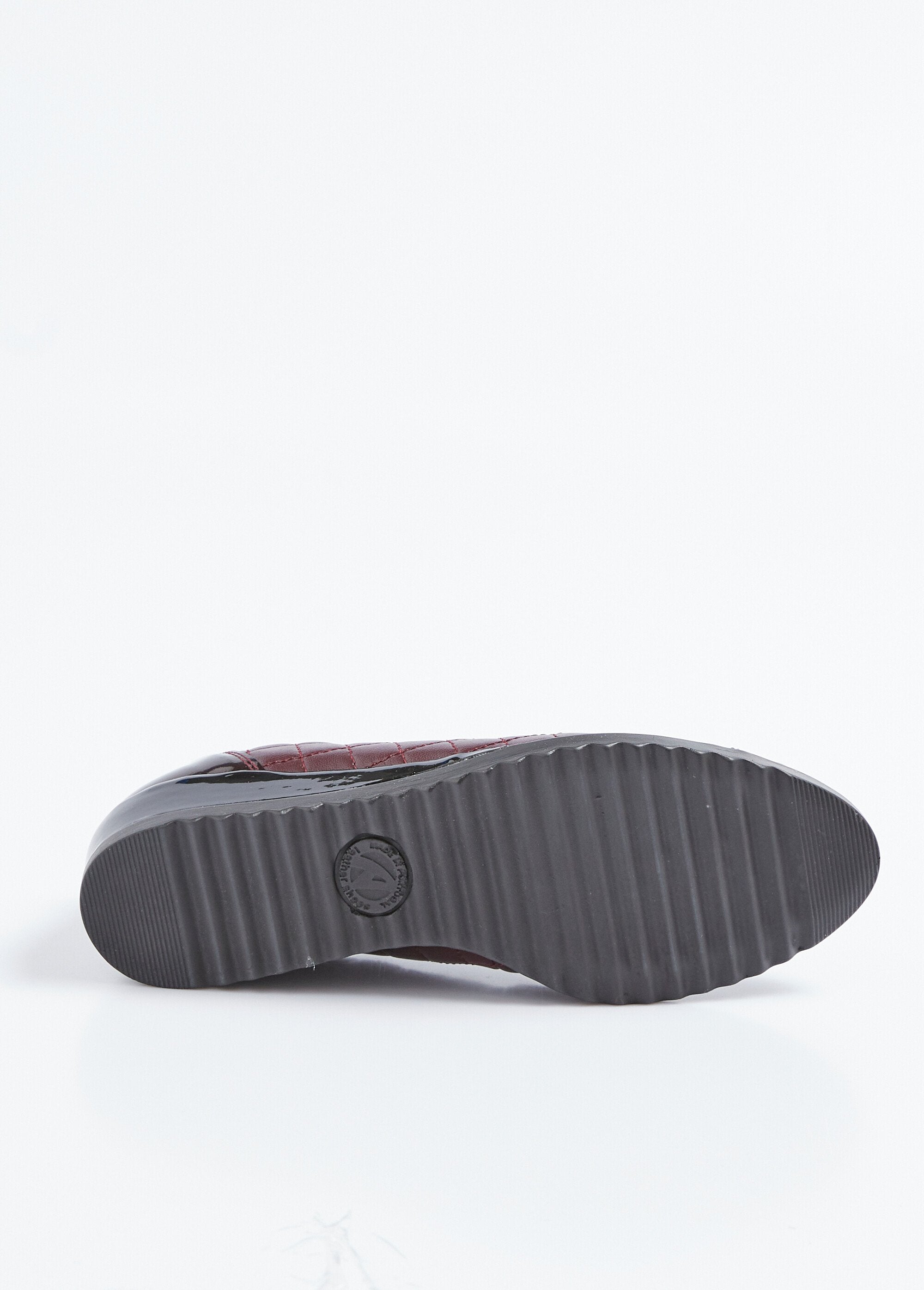 Sabrinas_de_cunha_elástica_de_largura_confortável_Bordeaux_UN1_slim