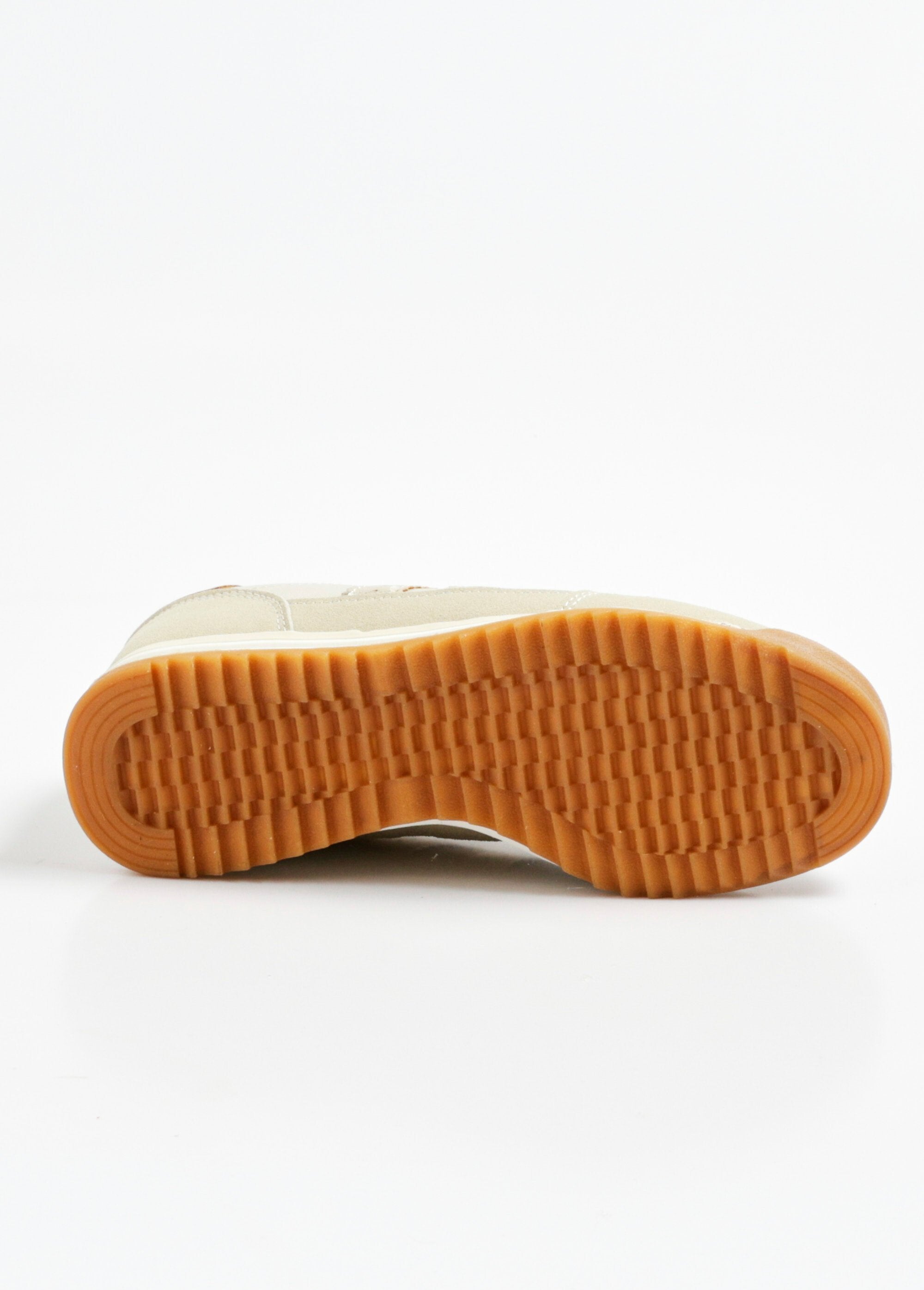 Tênis_plataforma_com_efeito_camurça_Beige_UN1_slim