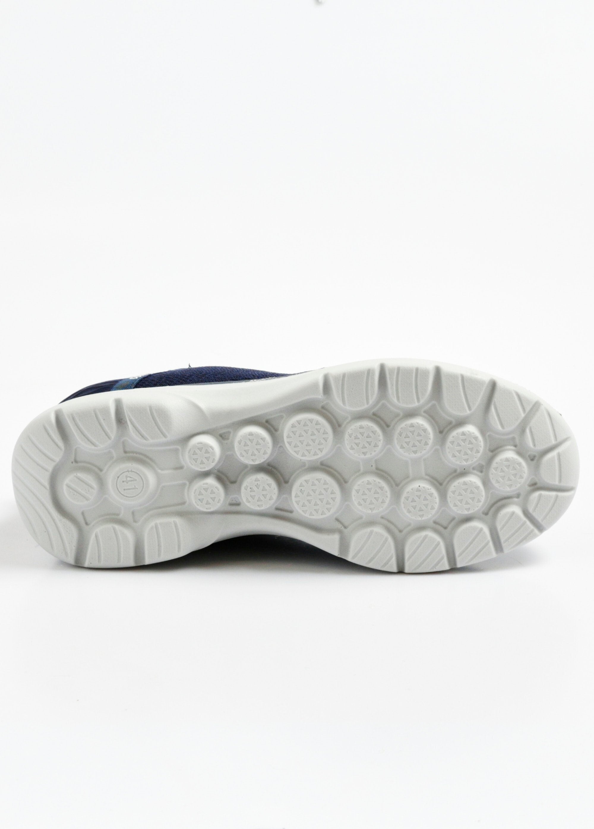 Tênis_confortáveis_de_malha_com_cadarço_Marine_UN1_slim