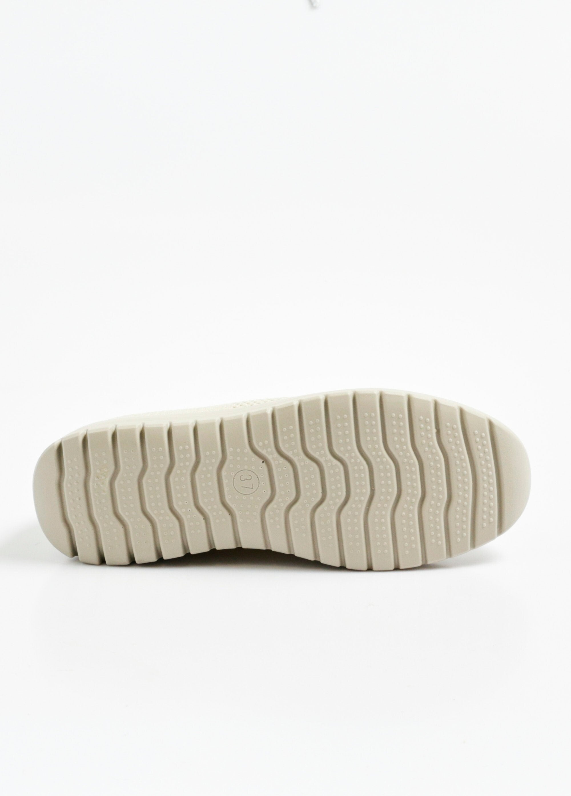 Tênis_de_malha_confortáveis_Beige_UN1_slim