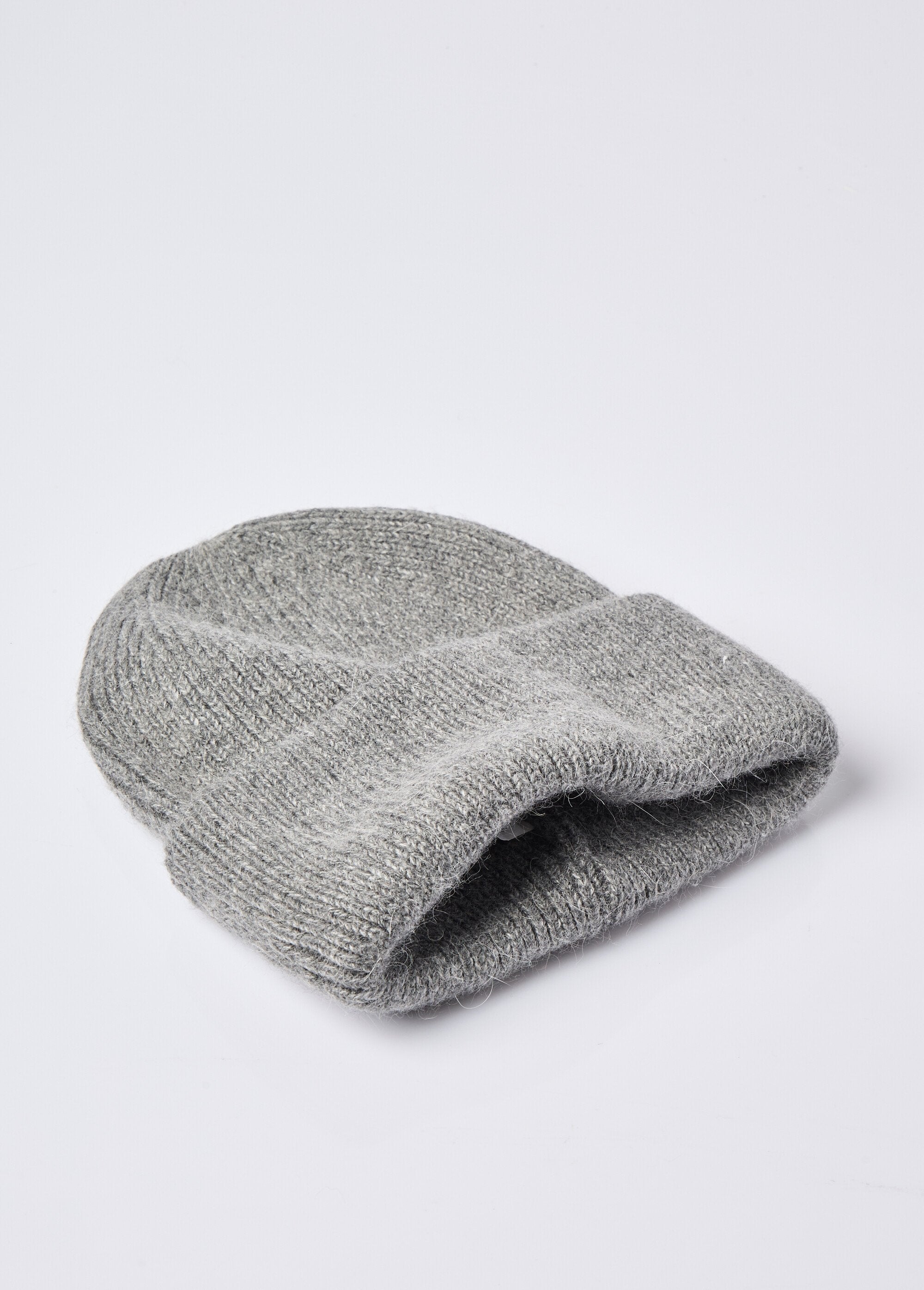 Gorro_de_malha_angorá_Gris_fonce_DE1_slim