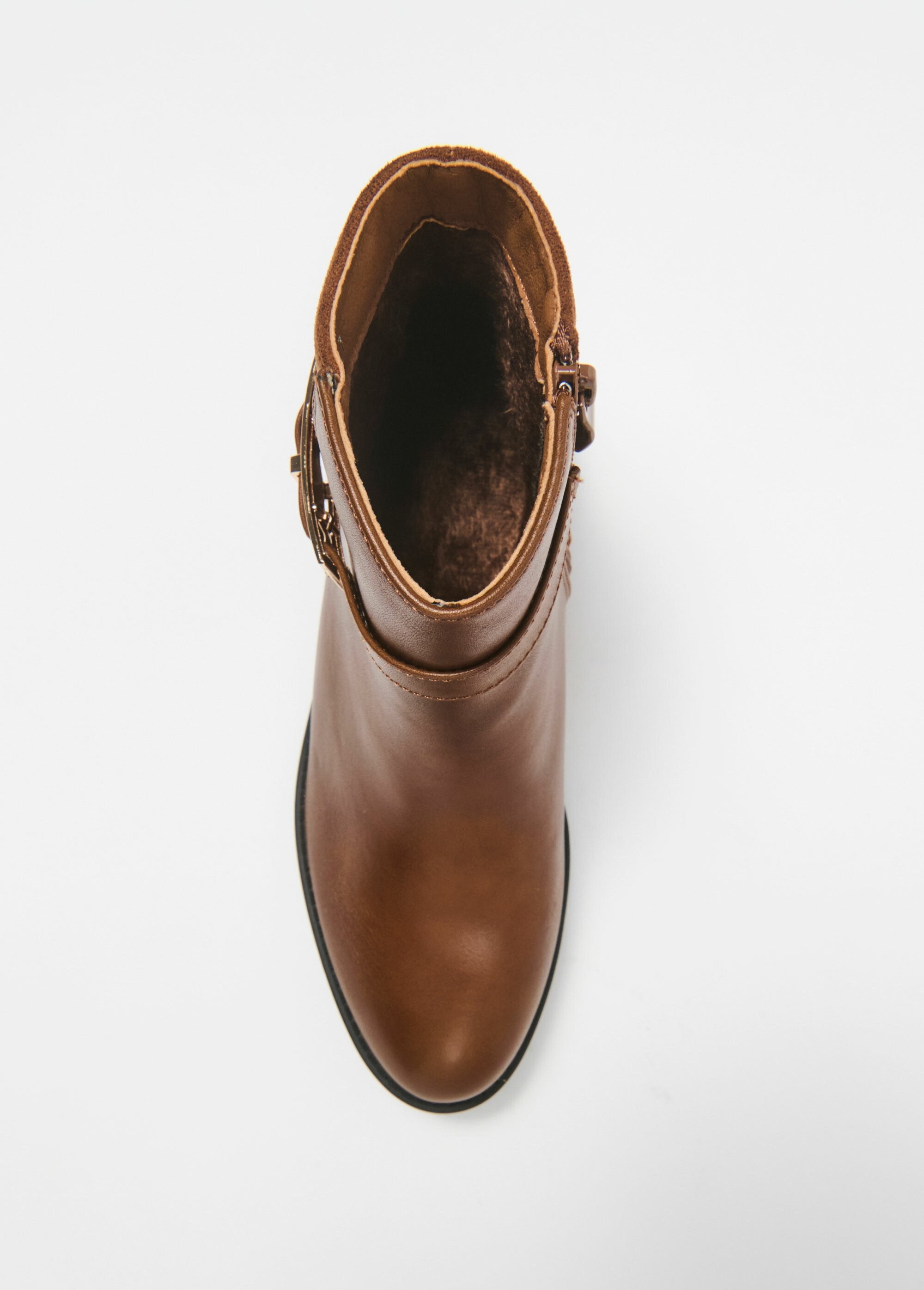 Botas_bimateriais_com_salto_e_fivela_Camel_OV1_slim