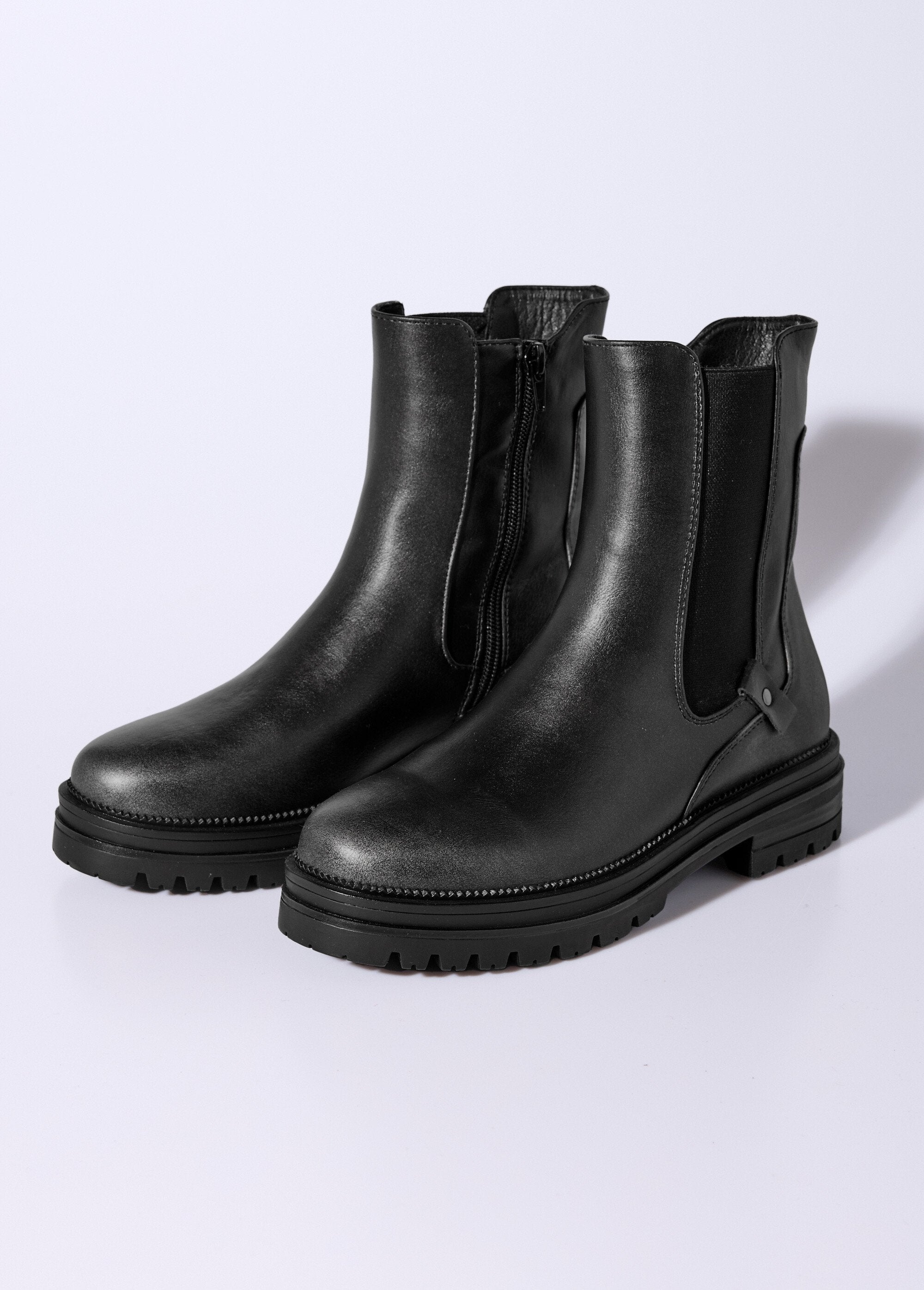 Botins_Chelsea_com_sola_dentada_Noir_DE1_slim