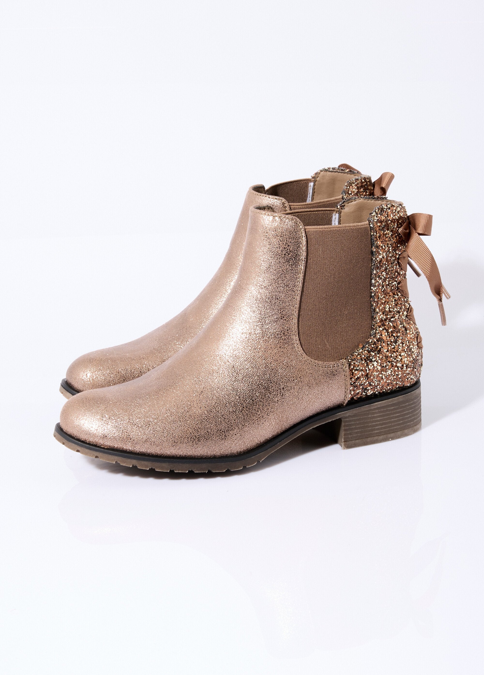 Botas_Chelsea_com_laço_e_salto_fino_Taupe_DE1_slim