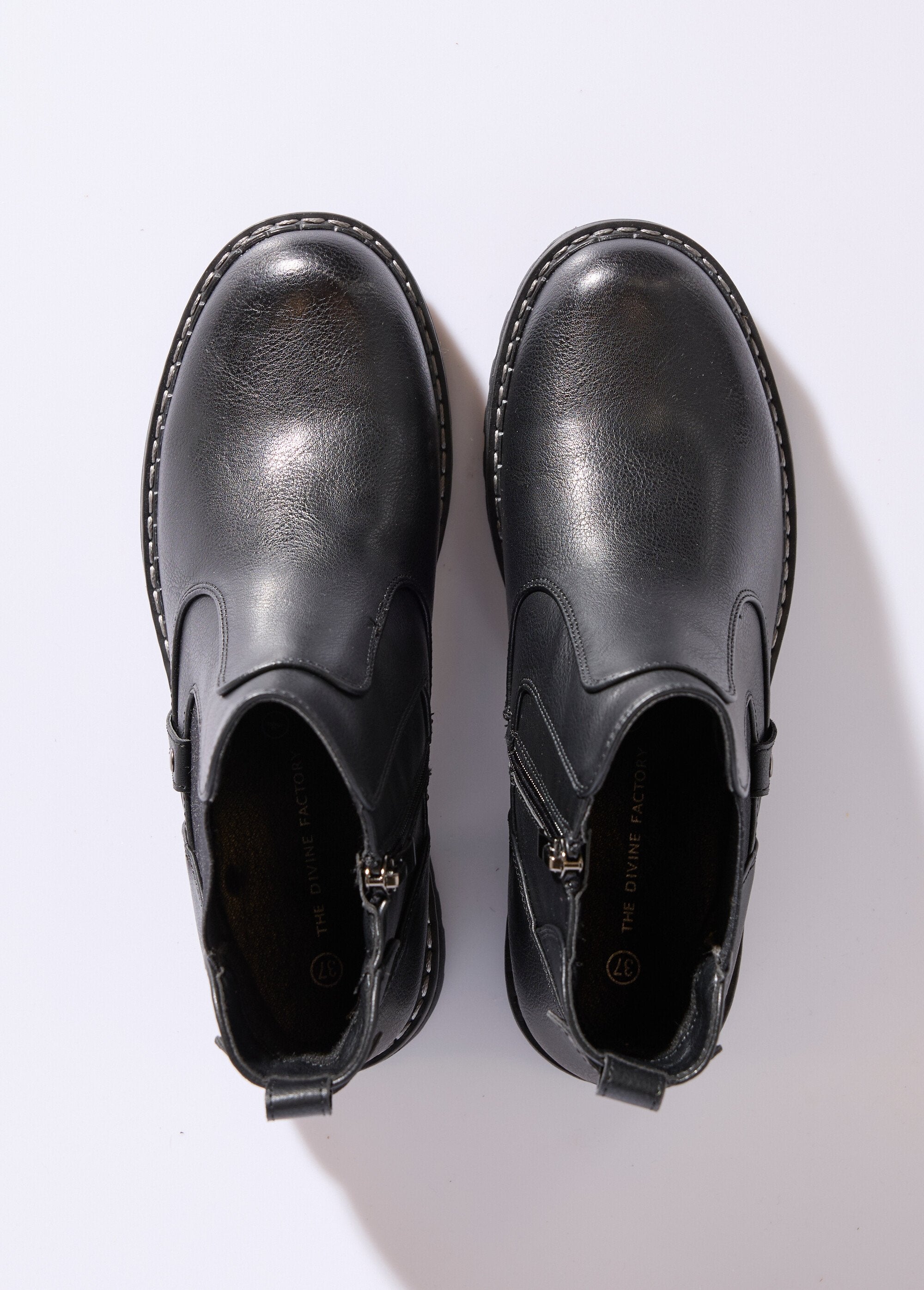 Botas_com_elástico,_estilo_Camargue_Noir_OV1_slim