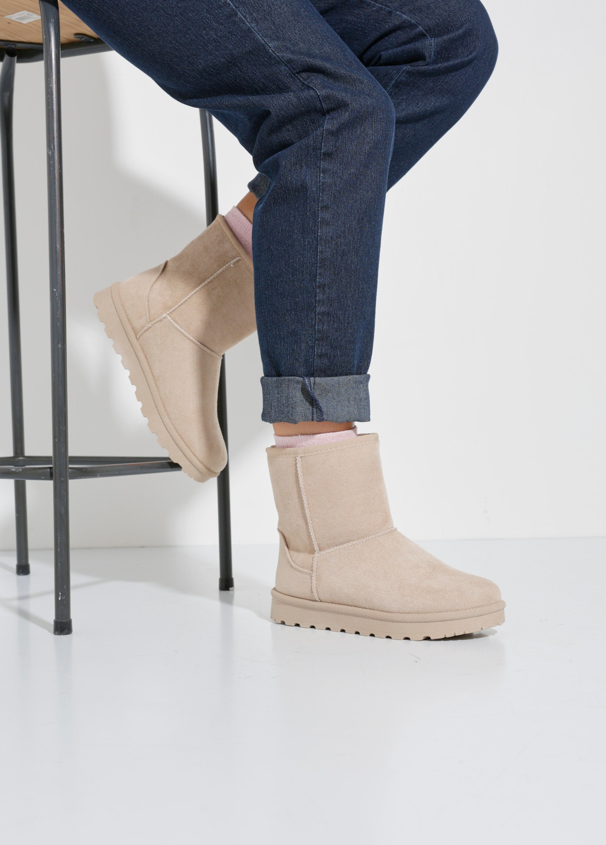 Botas_com_forro_quente_e_sola_com_plataforma_Beige_SF1_slim