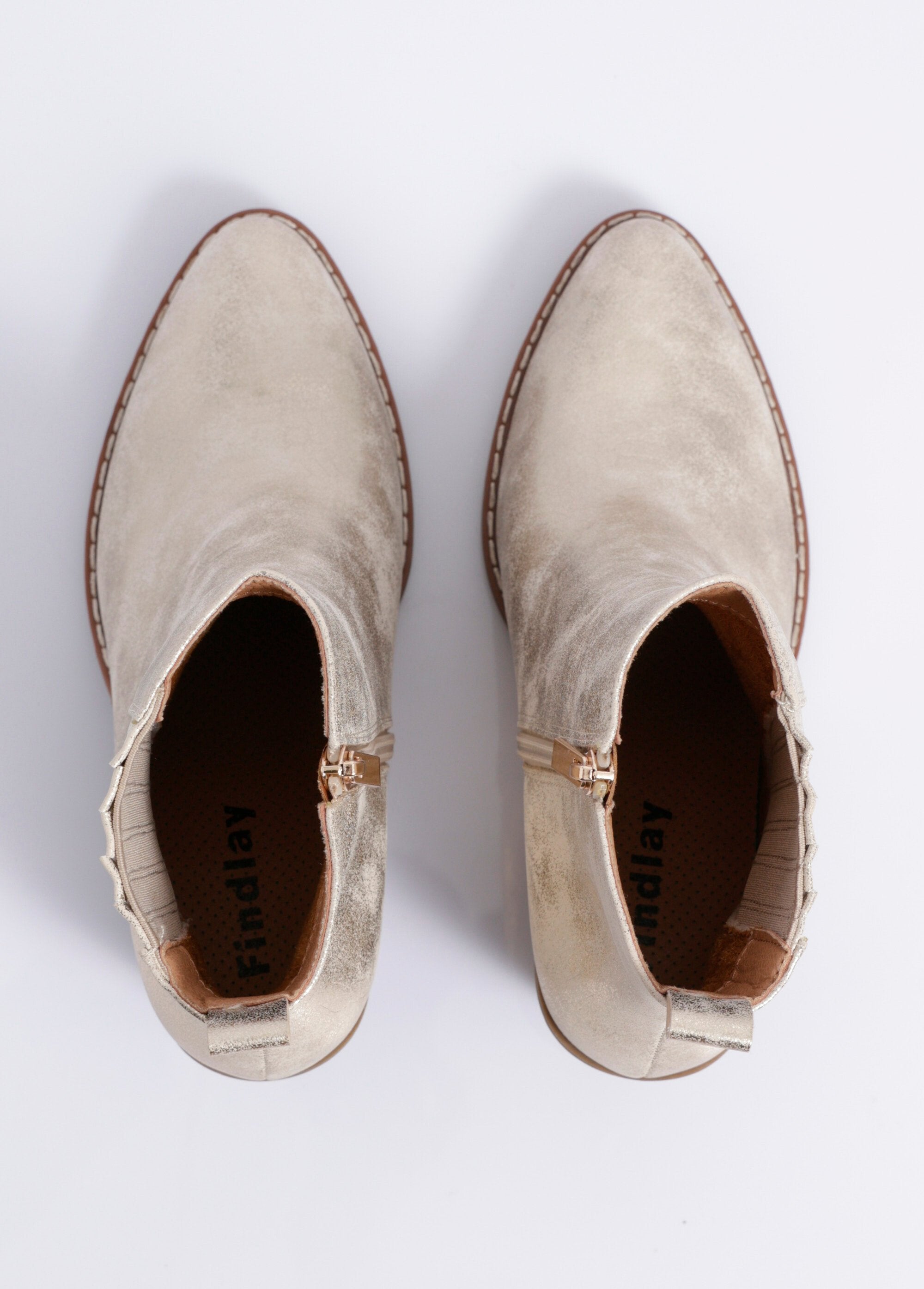 Botas_metálicas_com_salto_ocidental_Dore_OV1_slim