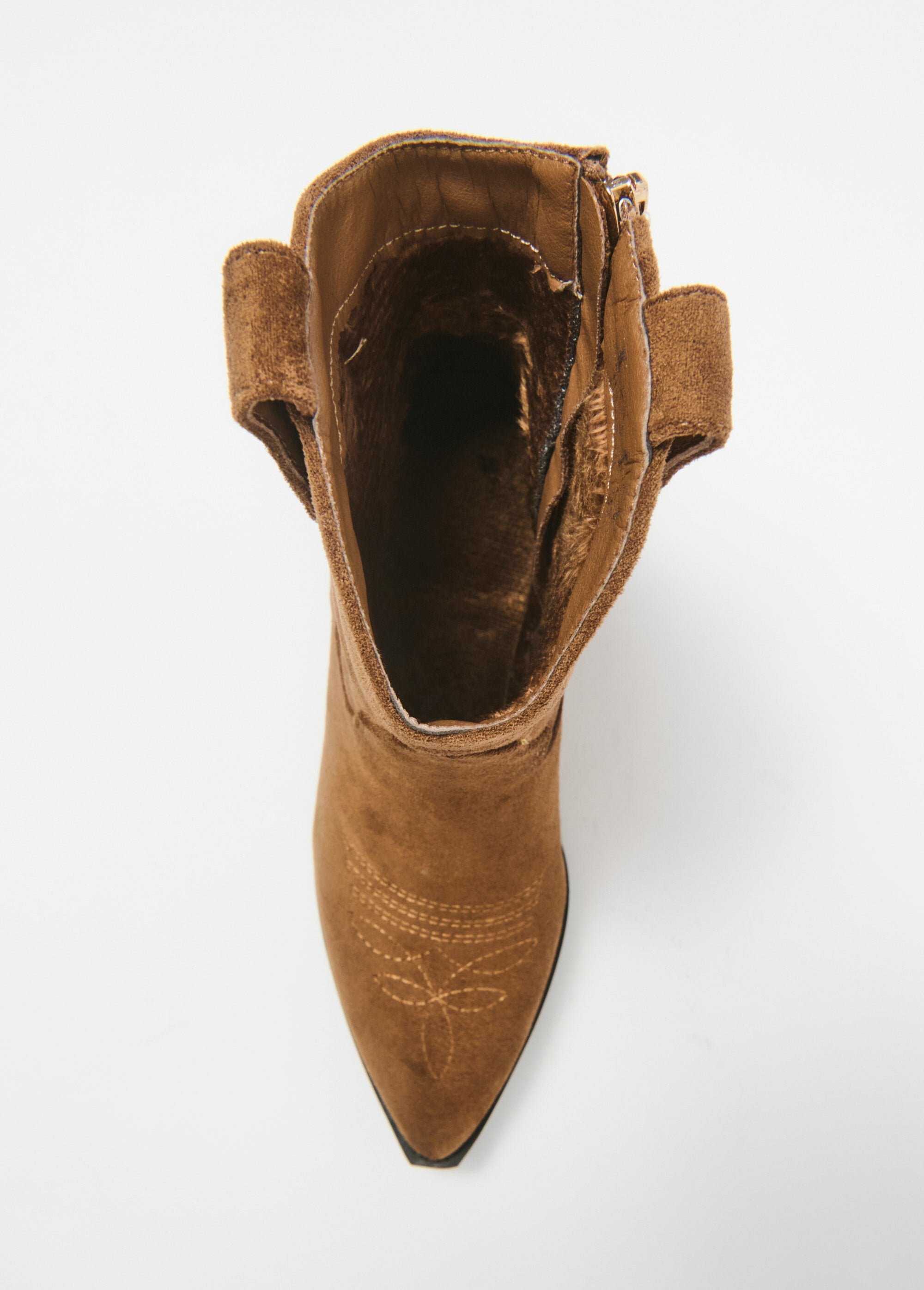 Botas_western_com_efeito_camurça_e_salto_chanfrado_Camel_OV1_slim