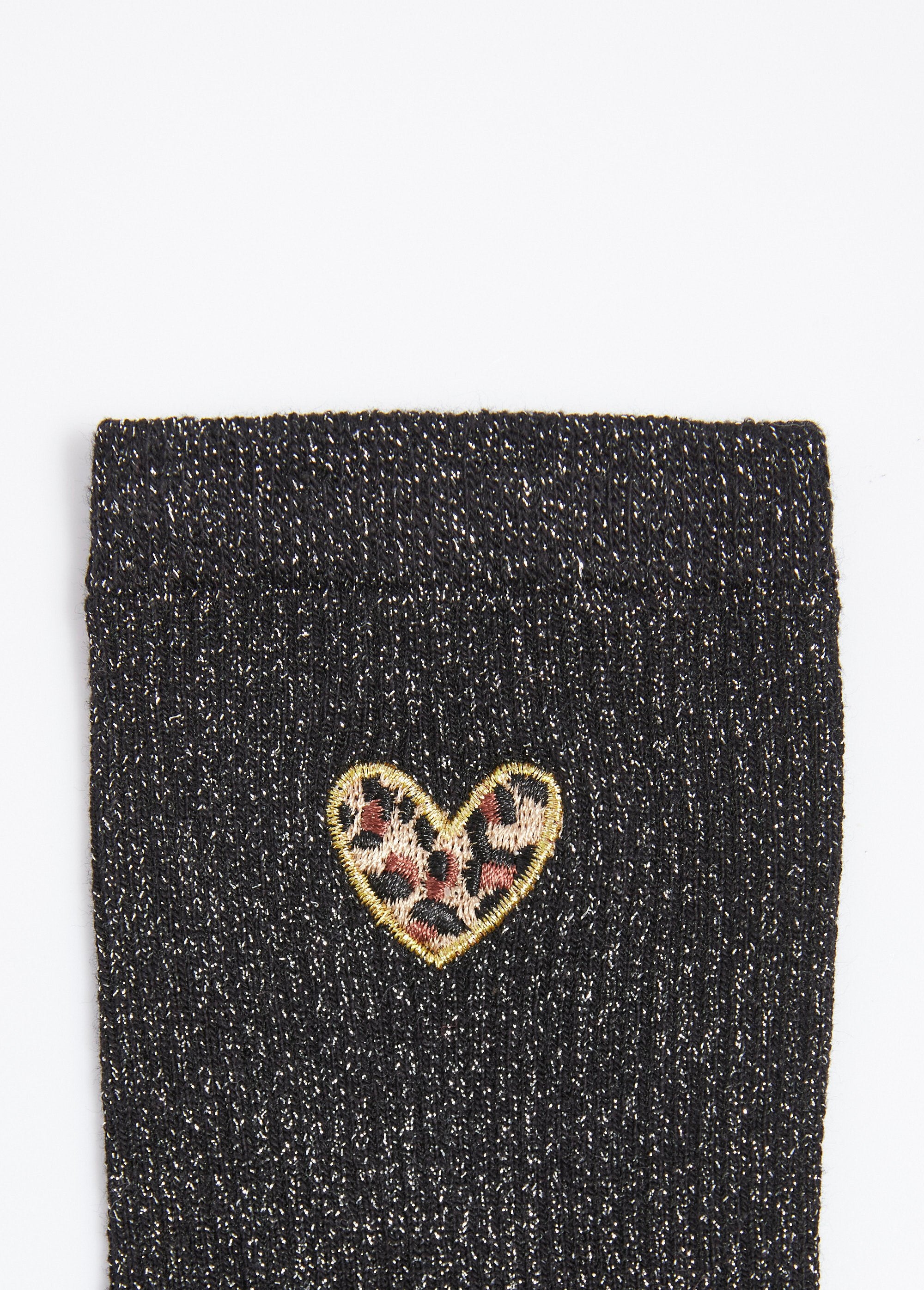 Meias_finas_caneladas_com_estampa_de_coração_de_leopardo_Noir_DE2_slim