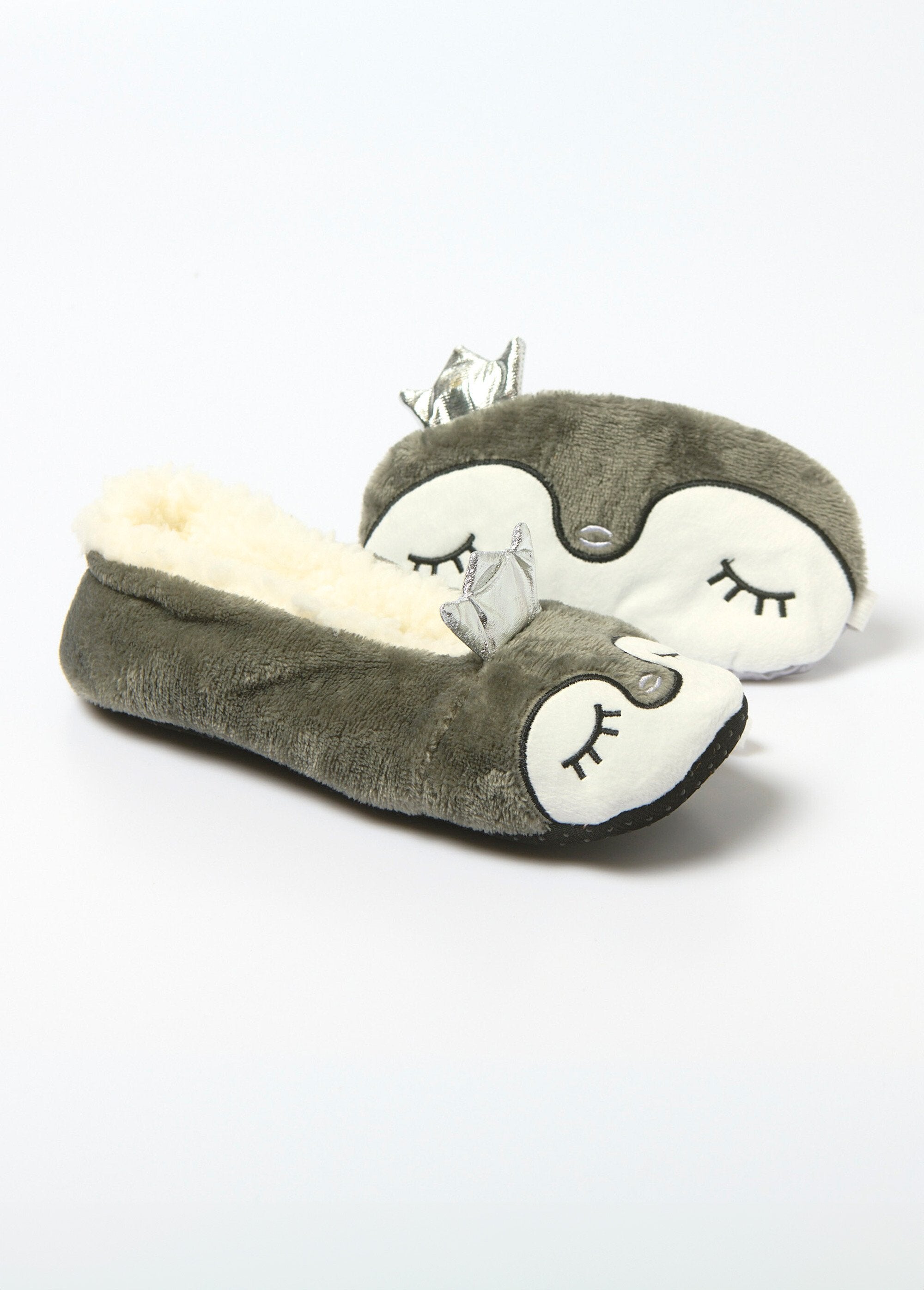 Chinelos_+_máscara_de_dormir_de_malha_macia_Gris_FA1_slim