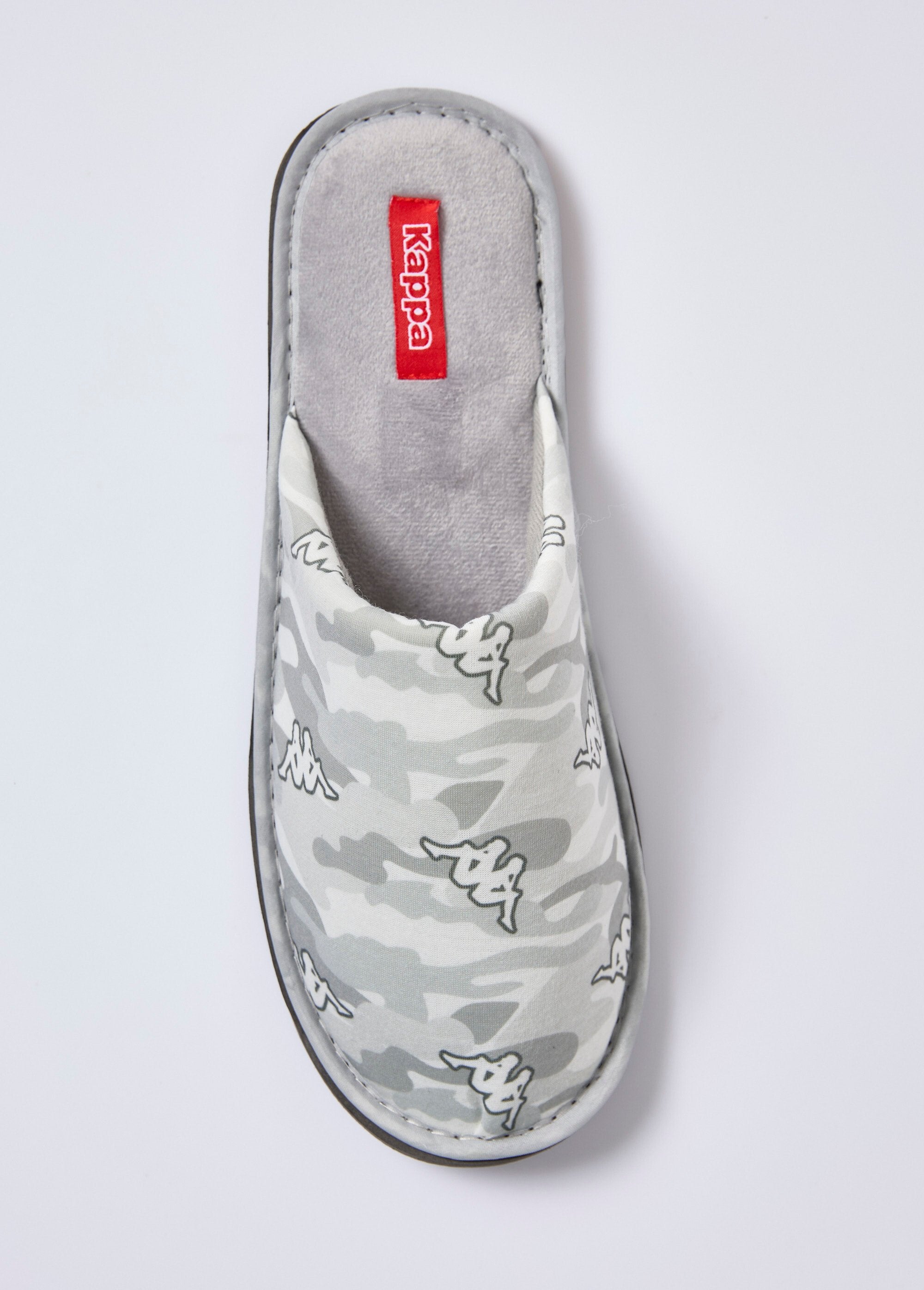 Pantufas_mule_com_estampa_camuflada_Imprime_gris_OV1_slim
