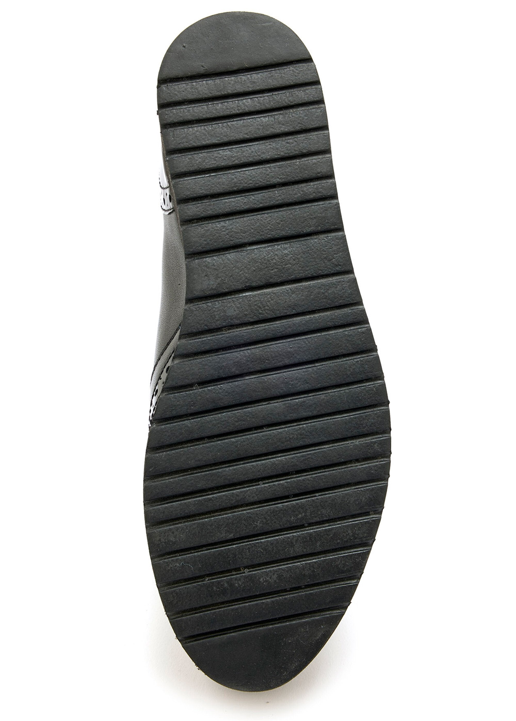 Mocassins_de_cunha_em_verniz_Noir_UN1_slim