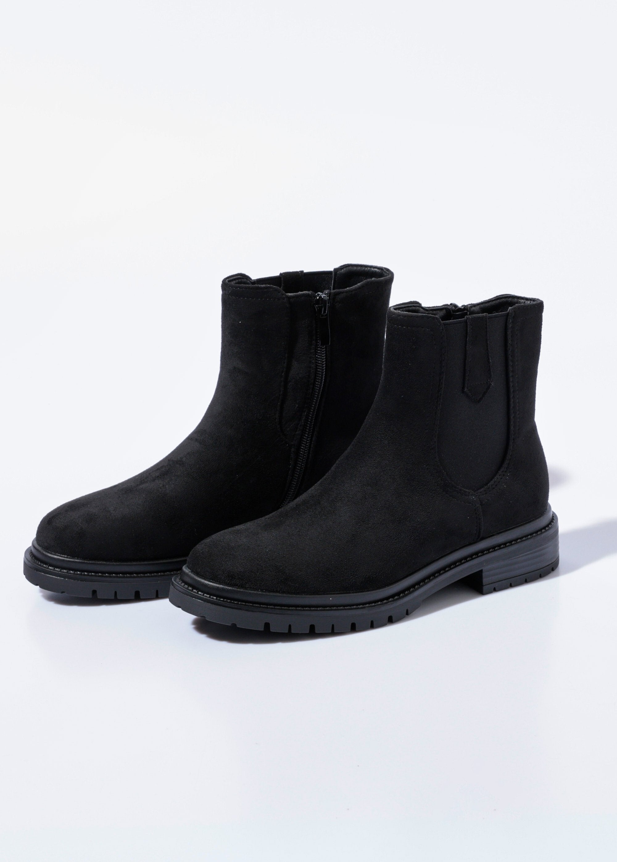Botas_Chelsea_com_sola_dentada_Noir_DE1_slim