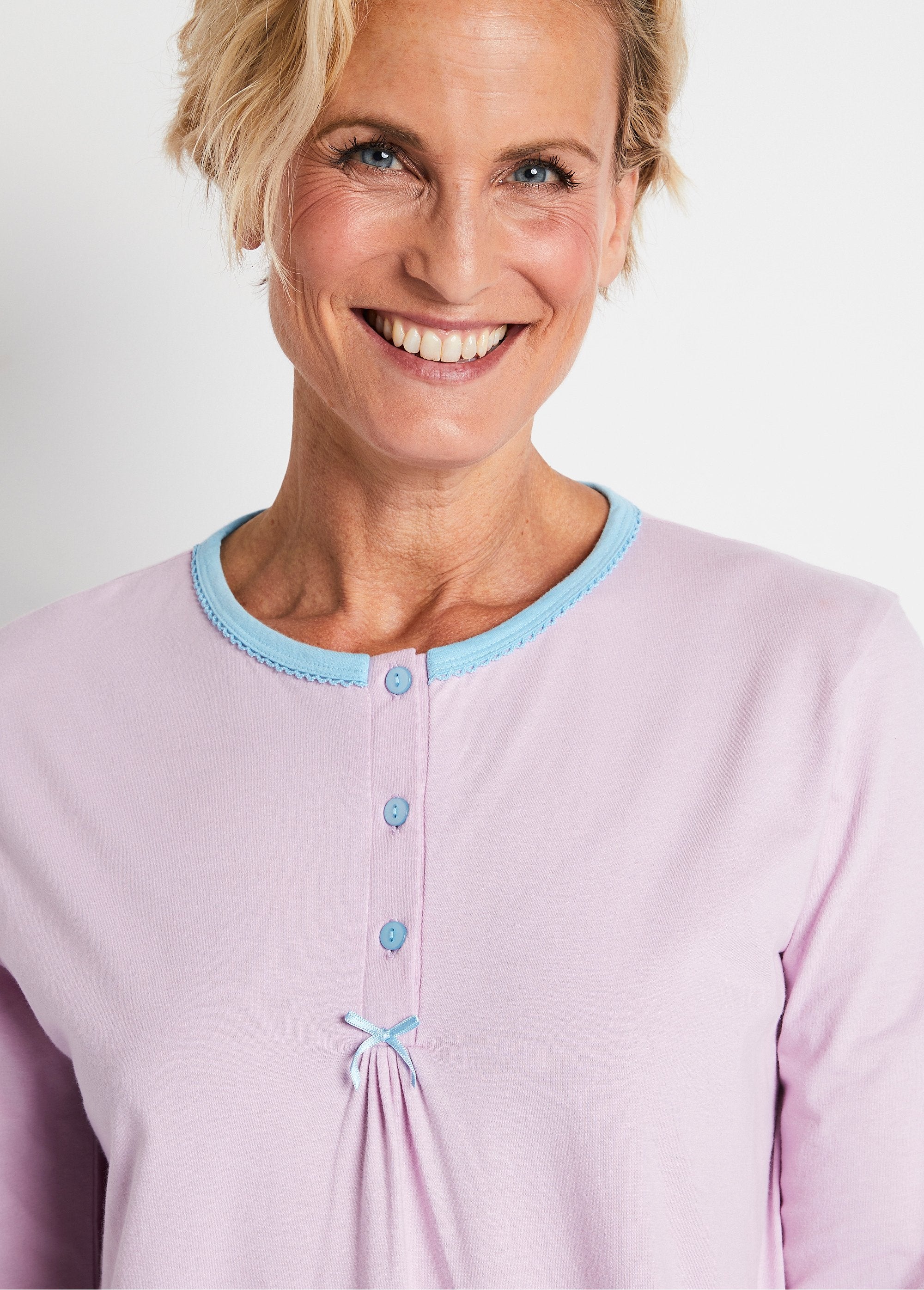 Camisola_de_comprimento_médio_com_mangas_compridas_Parma_DE1_slim