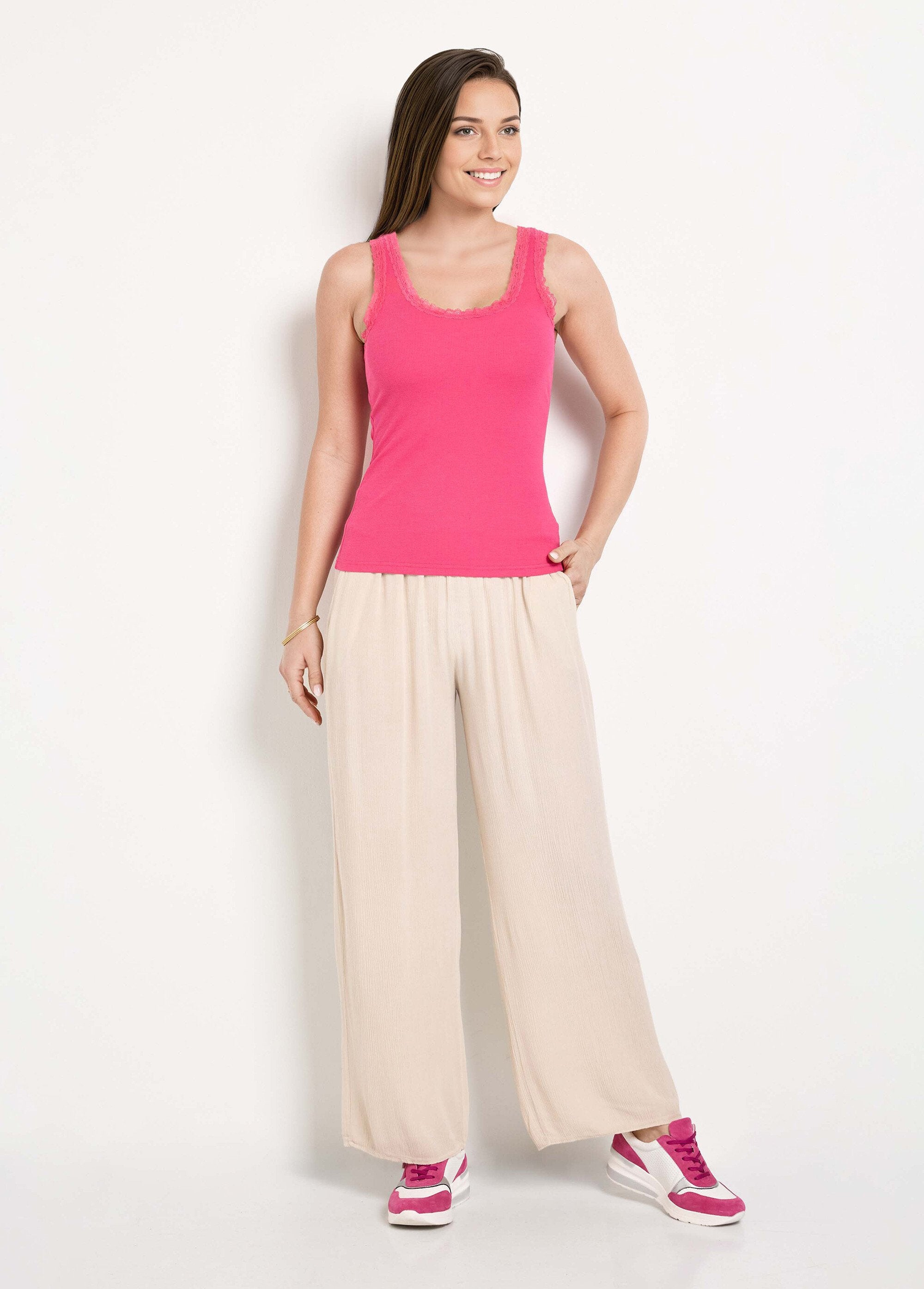 Top_fino_canelado_com_acabamento_em_renda_Fuchsia_SF1_slim