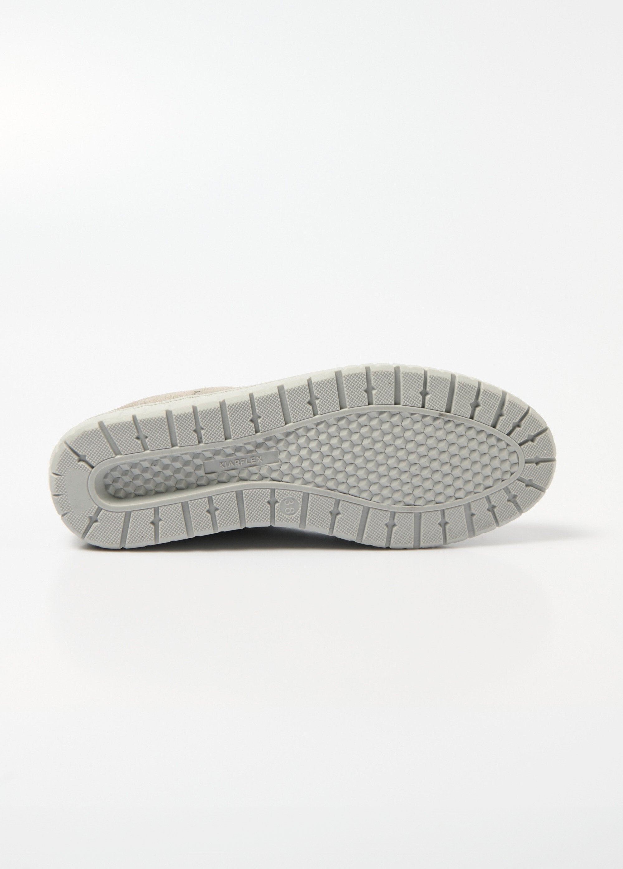 Derbys_de_couro_perfurado_com_cadarço_e_largura_confortável_Gris_UN1_slim