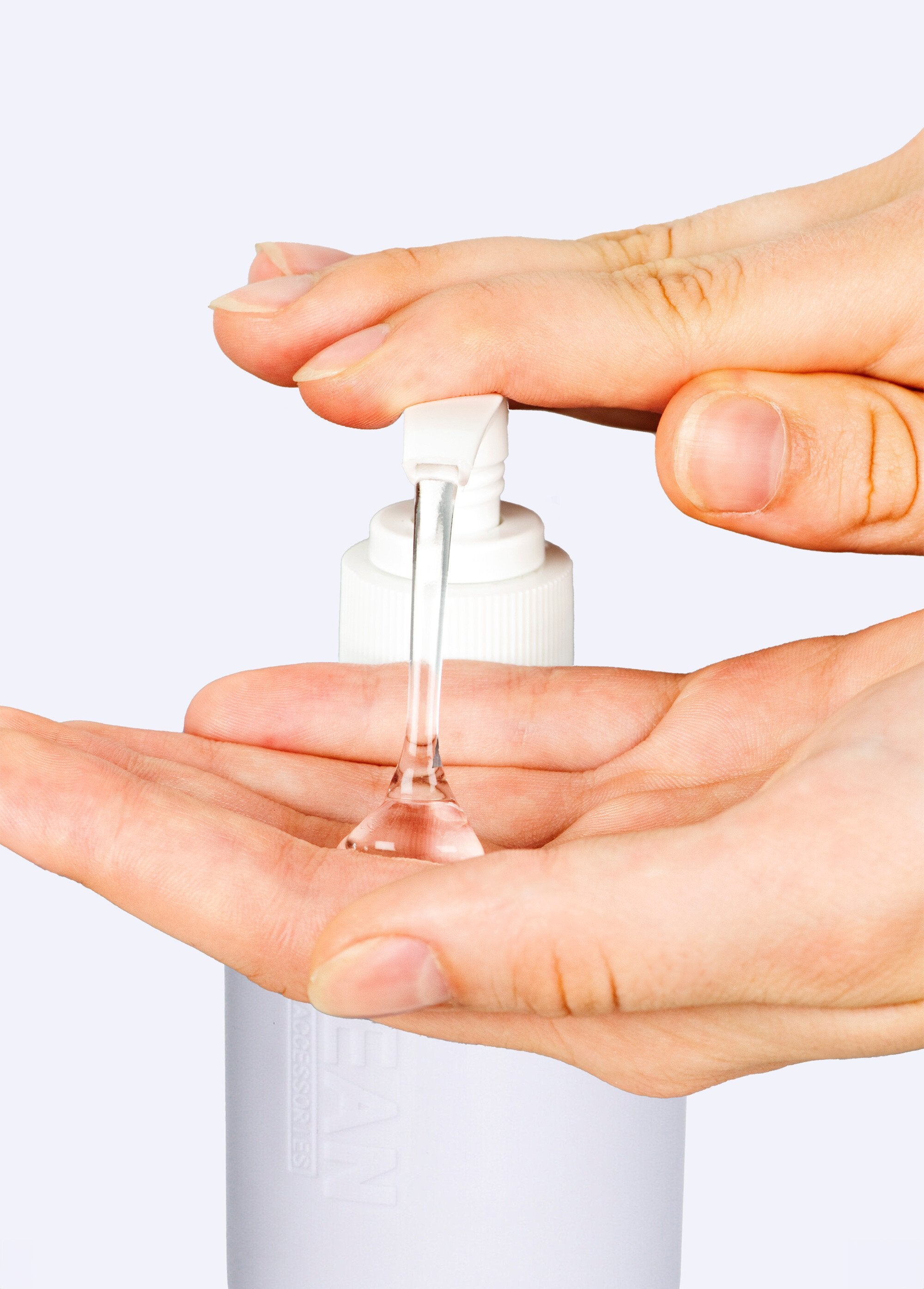 Letras_dispensador_de_sabão_líquido_em_bambu_Blanc_et_bambou_DE1_slim