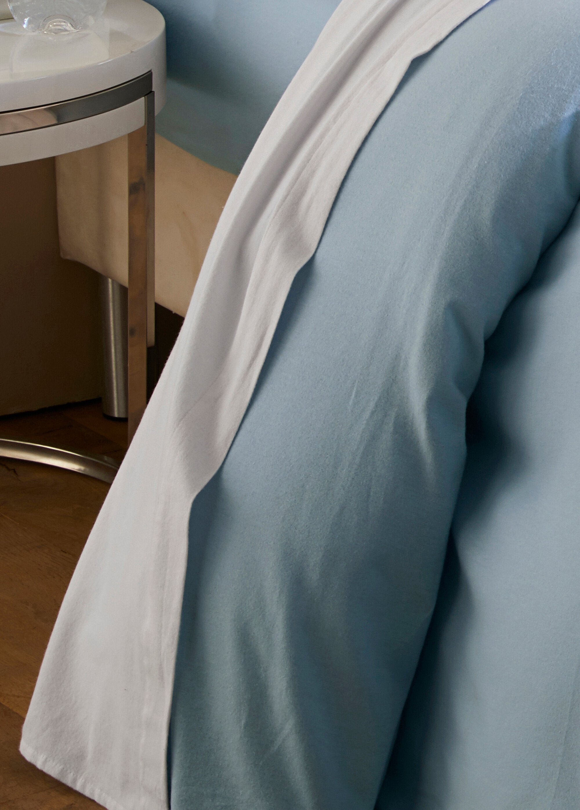 Lençol_de_cima_de_flanela_de_algodão_liso_165_g_Emeraude_DE1_slim