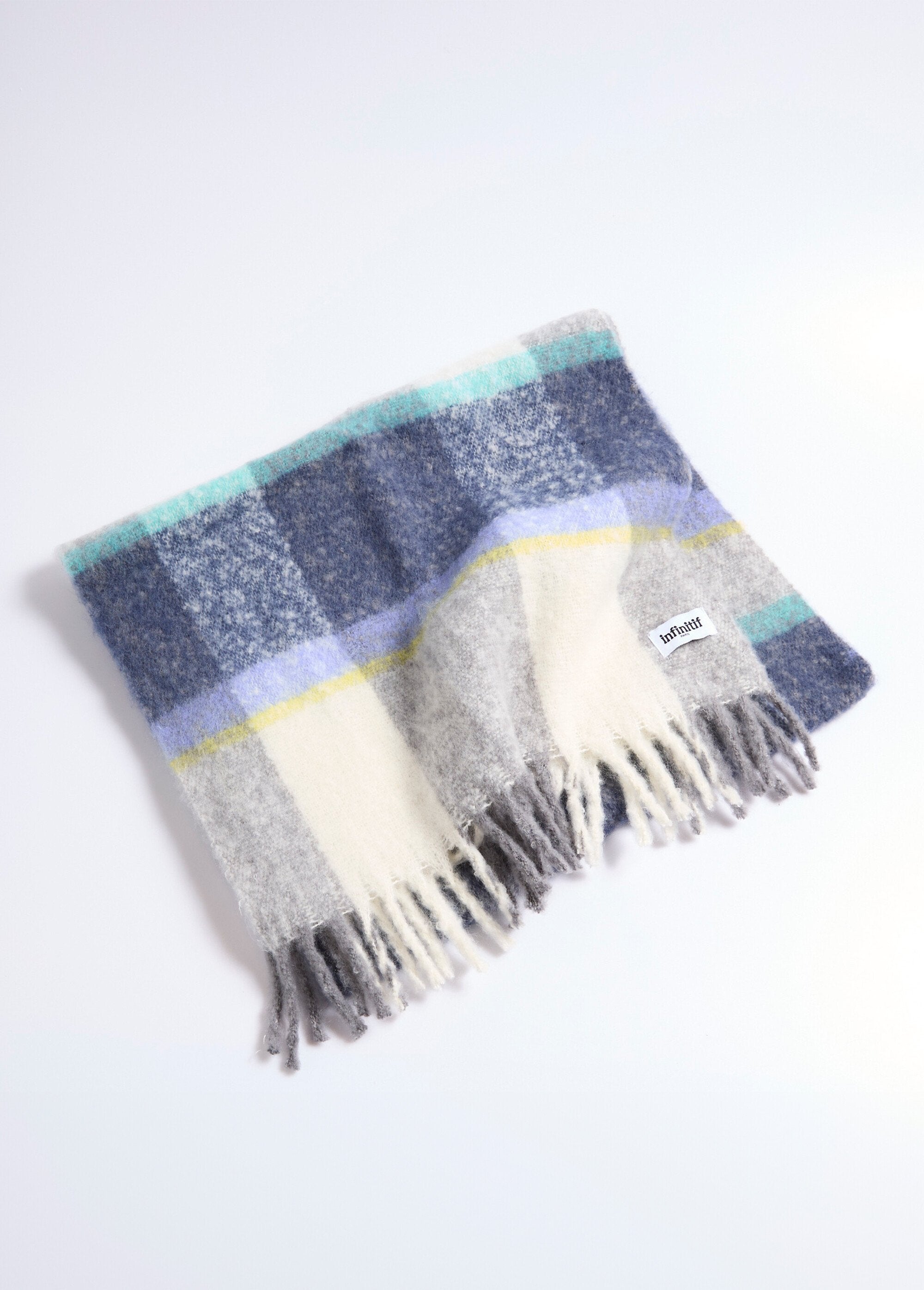 Cachecol_xadrez_quente_com_franjas_Carreau_bleu_FA1_slim
