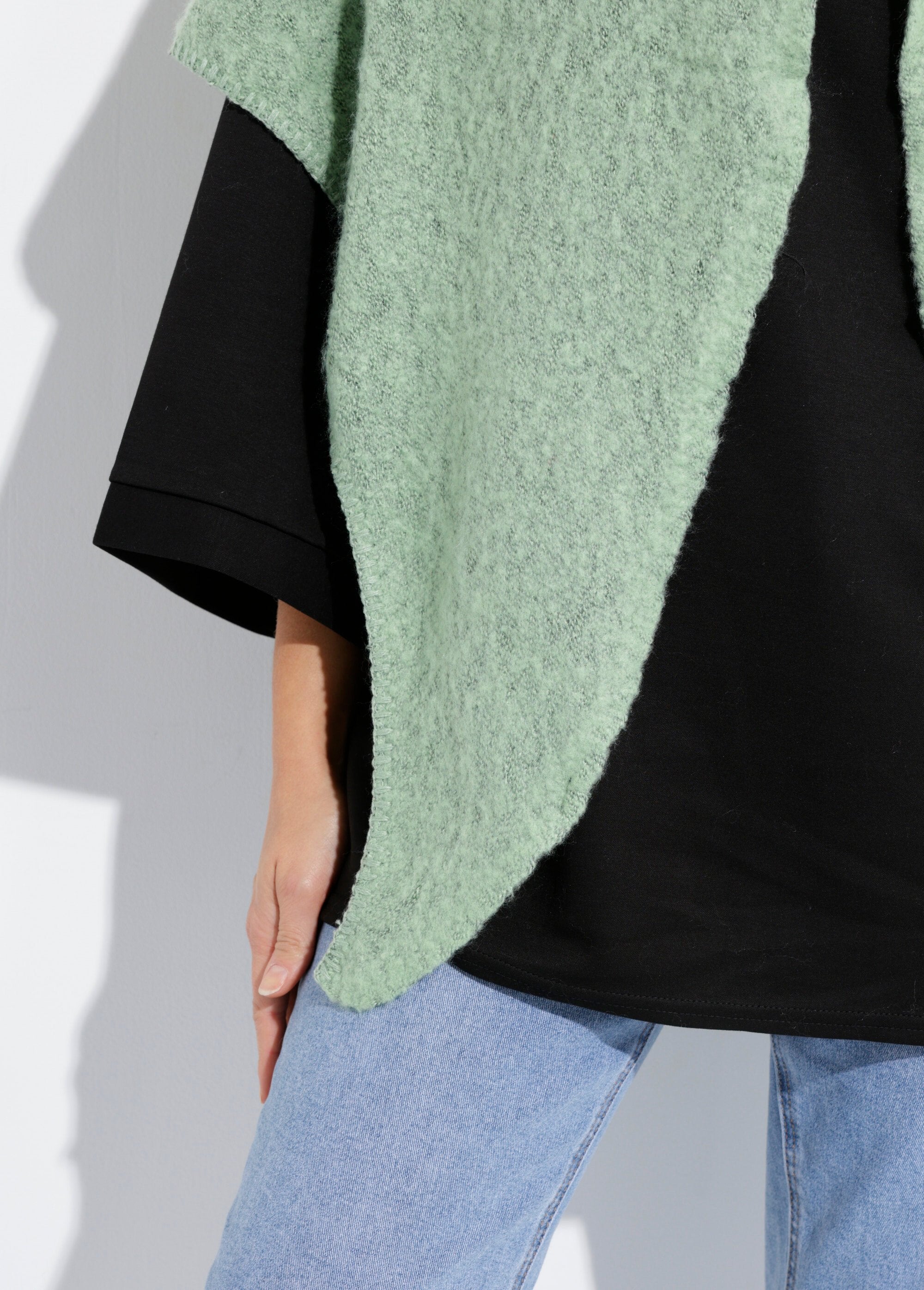 Cachecol_triangular_de_malha,_macio_e_quente_Vert_DE1_slim