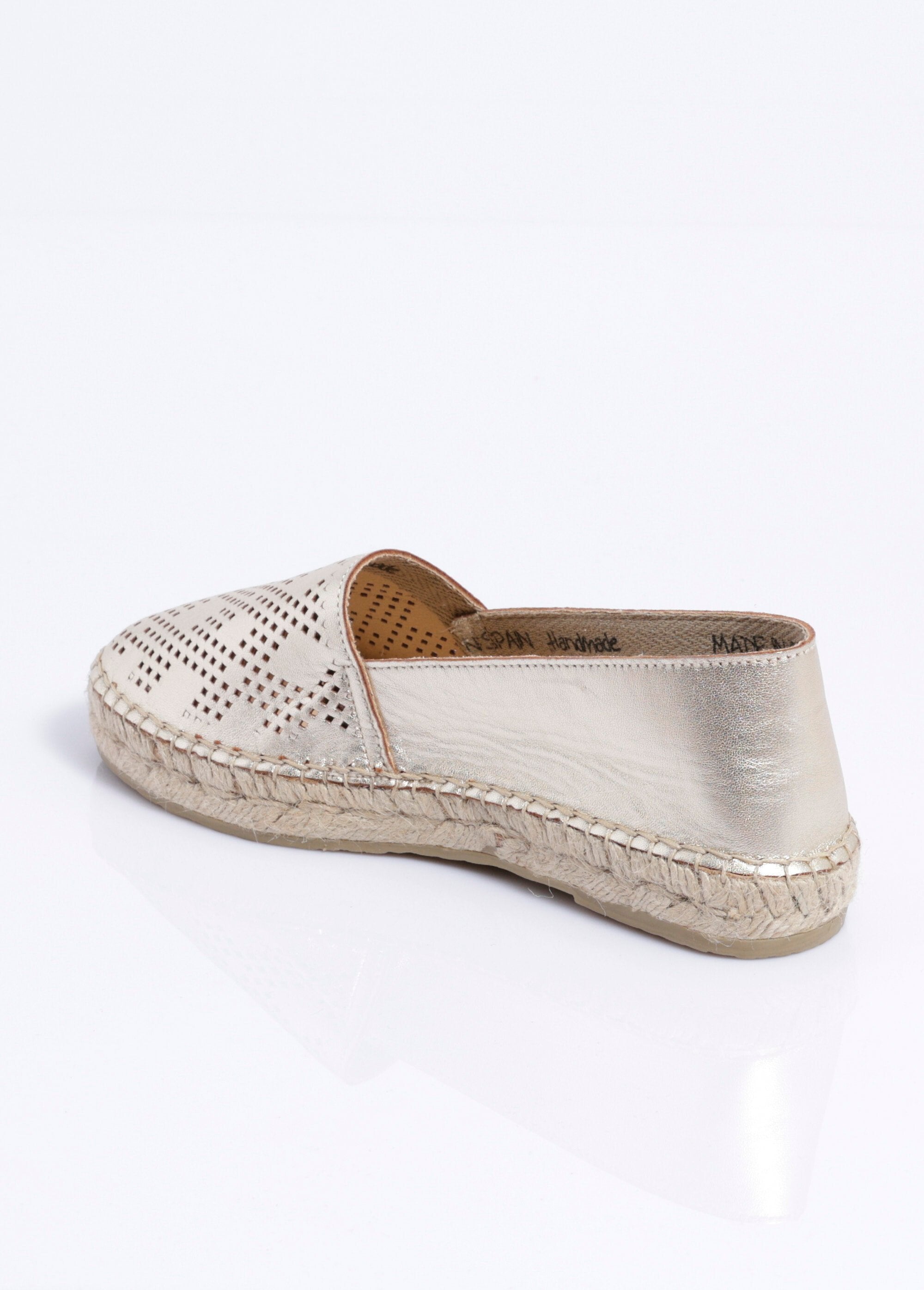 Espadrilles_plates_cuir_perforé_semelles_corde_Dore_DO1_slim