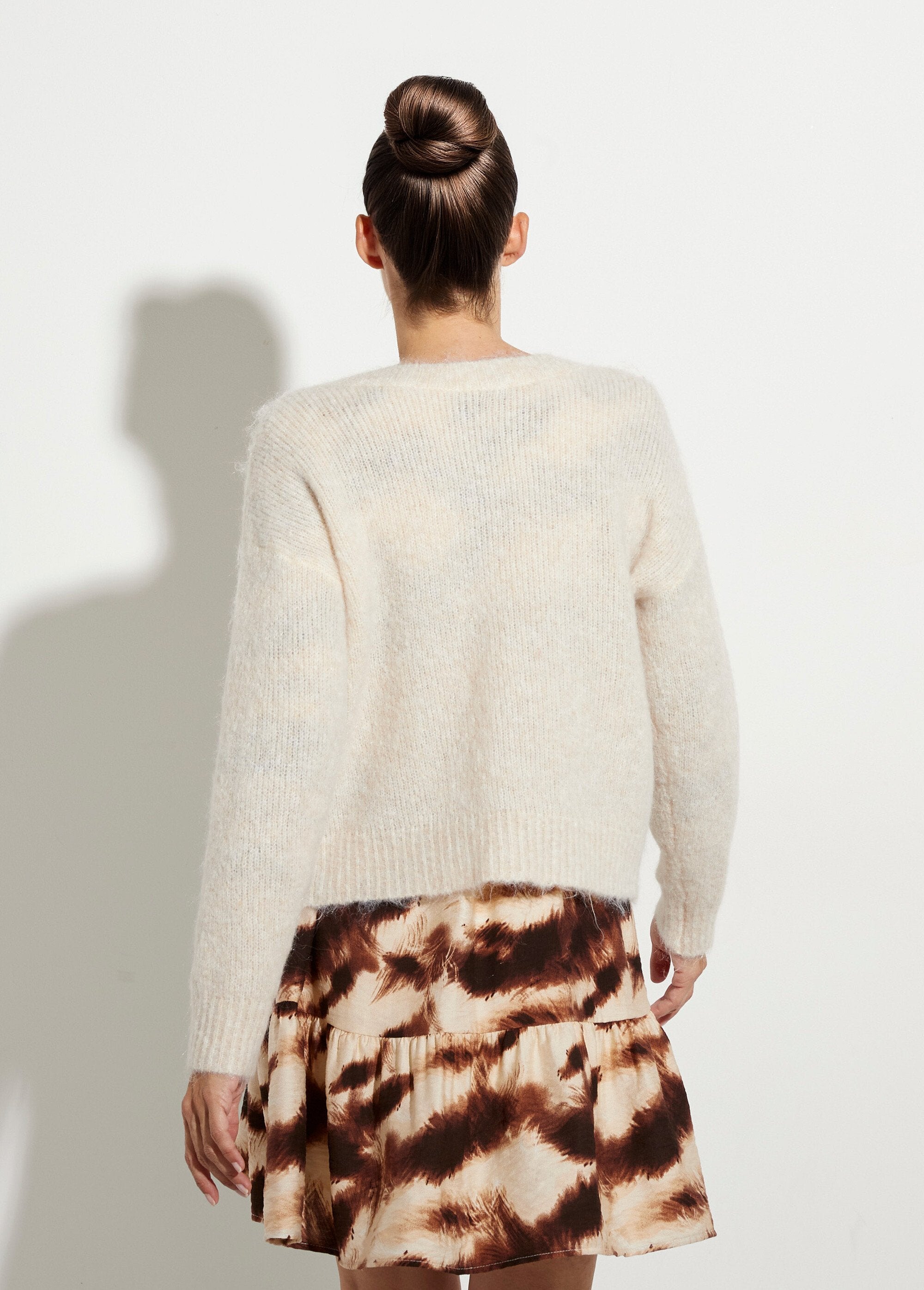 Casaco_de_lã_quente_com_botões_de_jóias_Ecru_DO1_slim