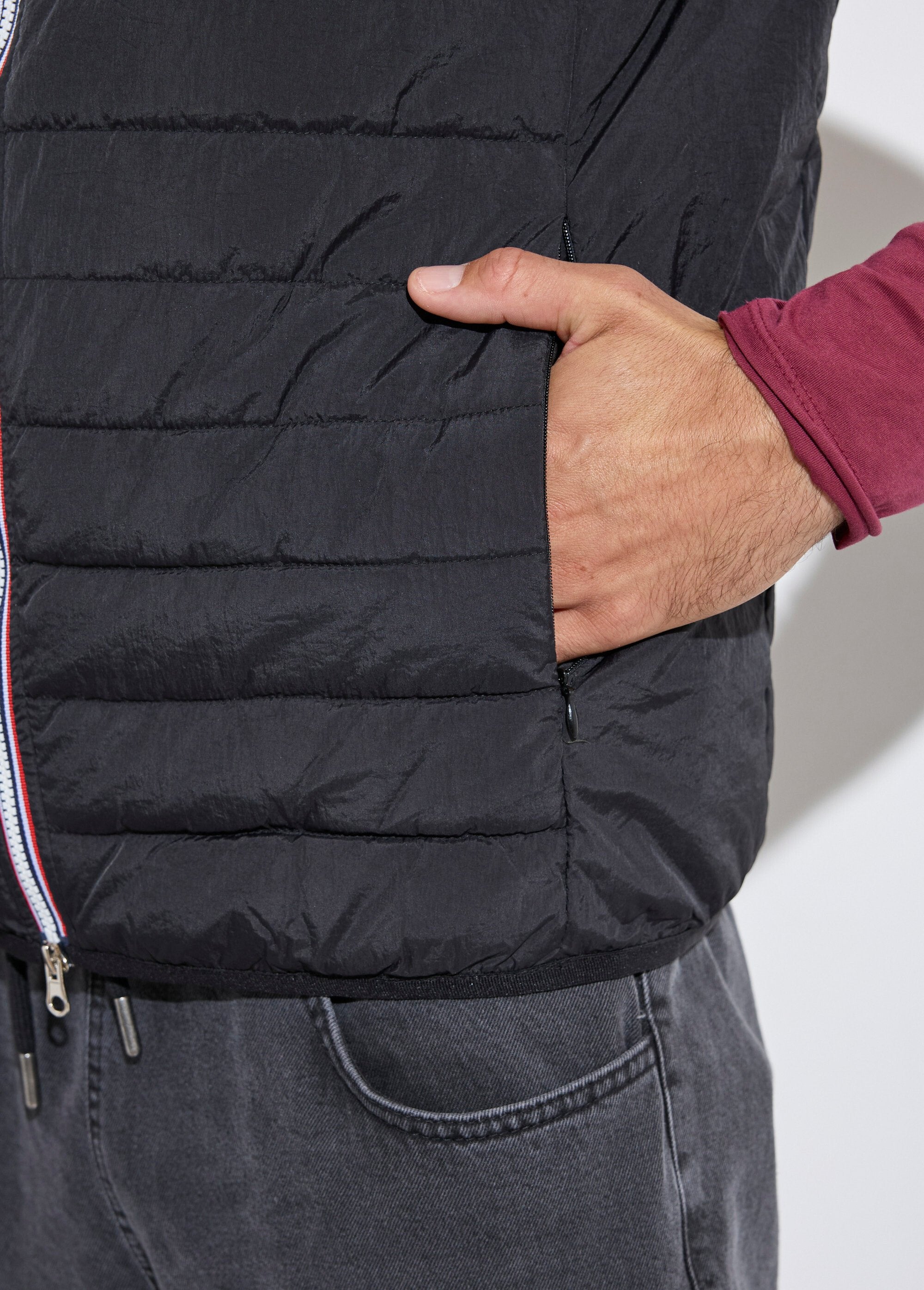 Casaco_acolchoado_sem_mangas_acolchoado_Noir_DE1_slim