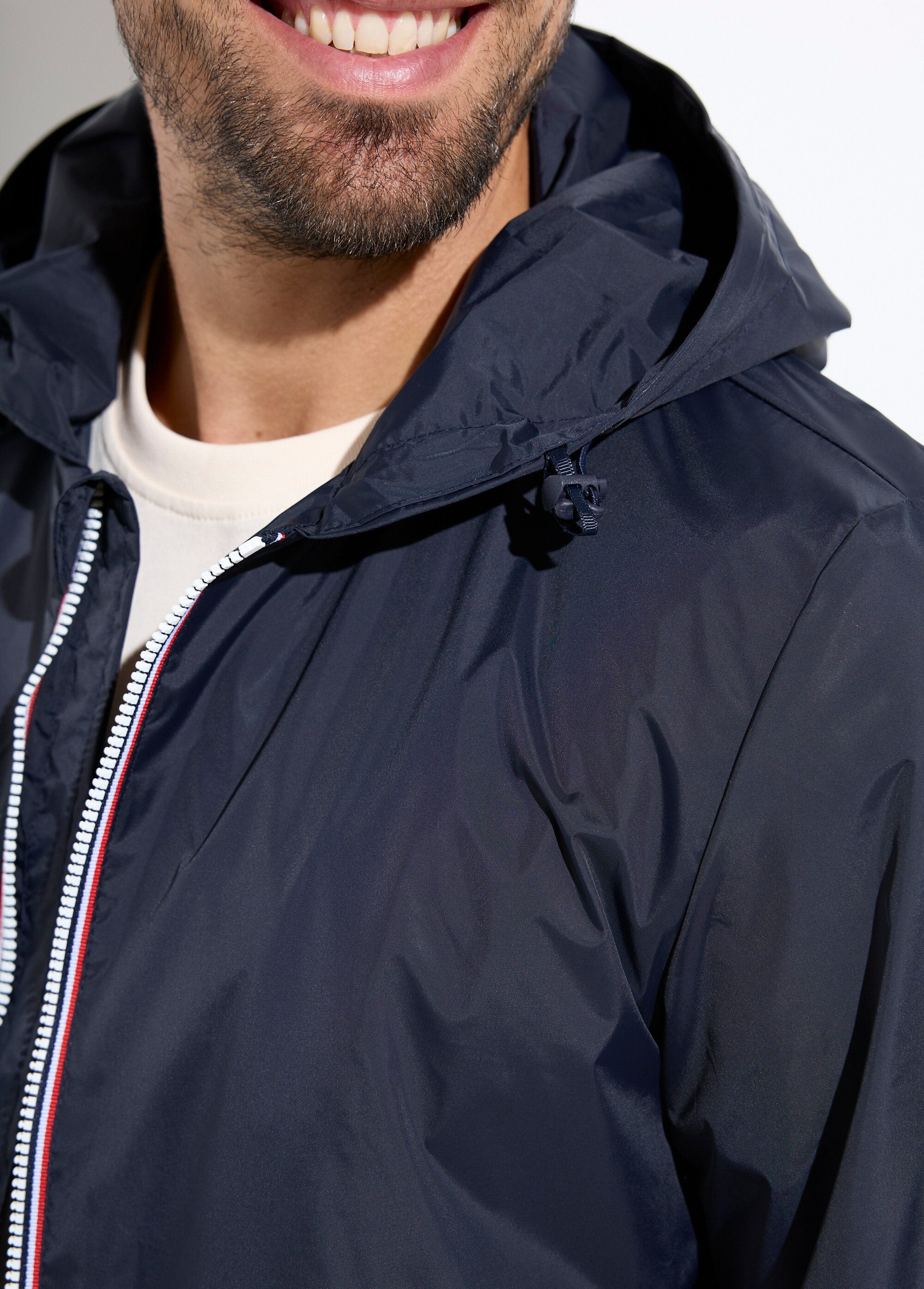 Parka_curta_repelente_de_água_na_moda_Marine_DE1_slim
