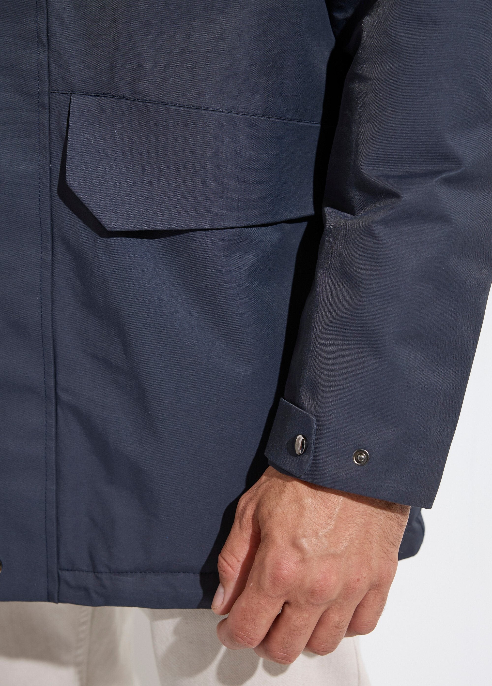 Parka_com_capuz_e_forro_de_pelo_Marine_DE2_slim