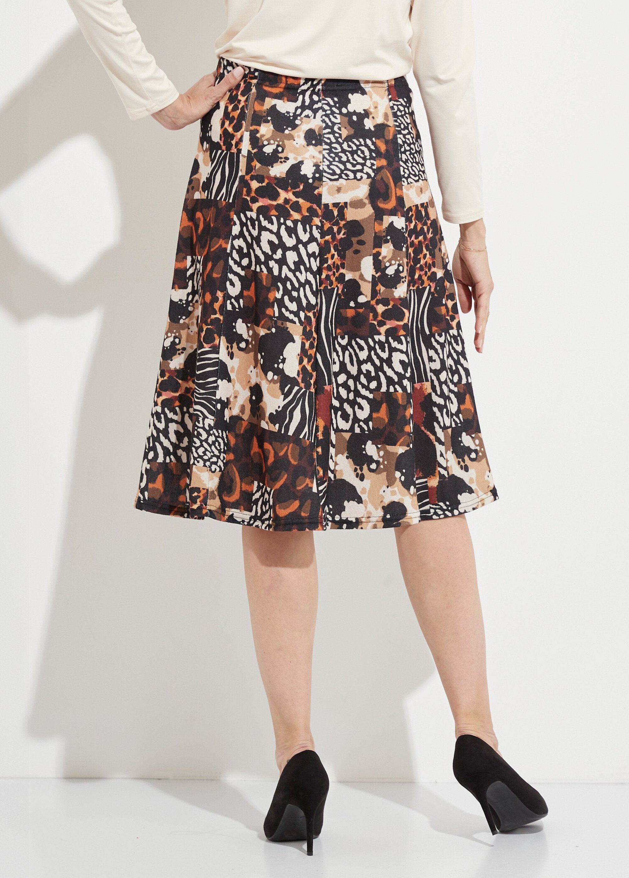 Saia_midi_flare_com_estampa_animal_print_e_malha_quentinha_Noir_et_orange_DO1_slim