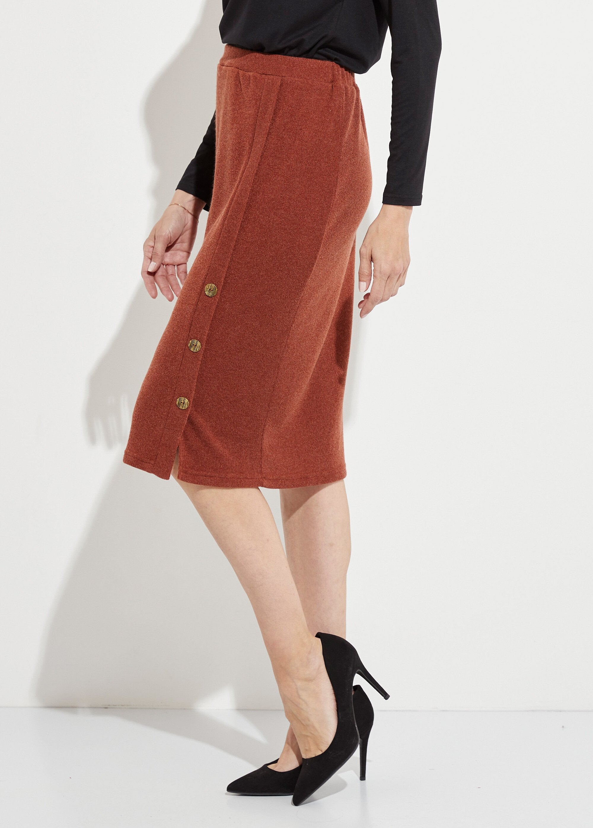 Saia_comprida_de_malha_direita_com_botões_de_fantasia_Camel_GA1_slim