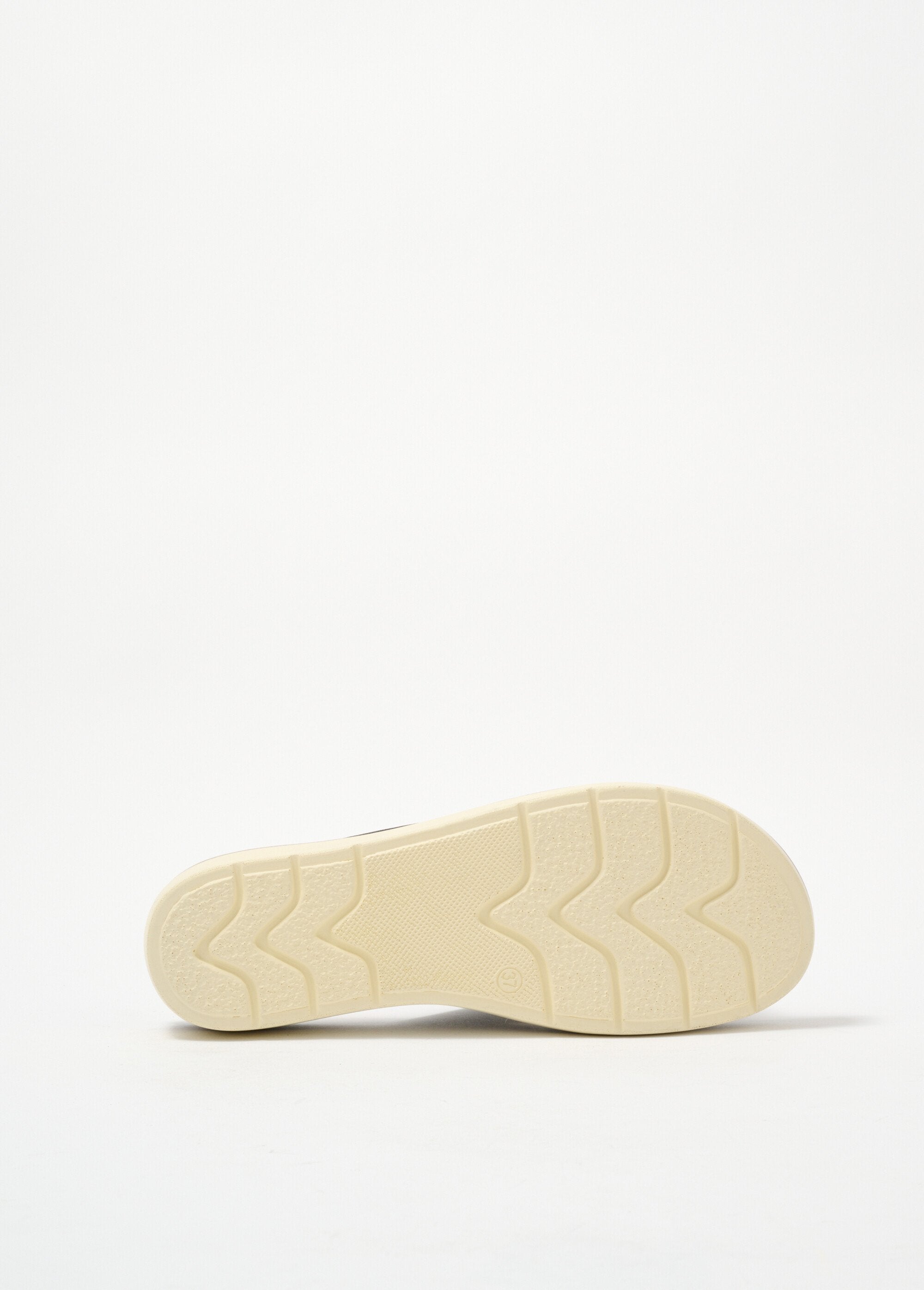 Mulas_de_cunha_Noir_UN1_slim