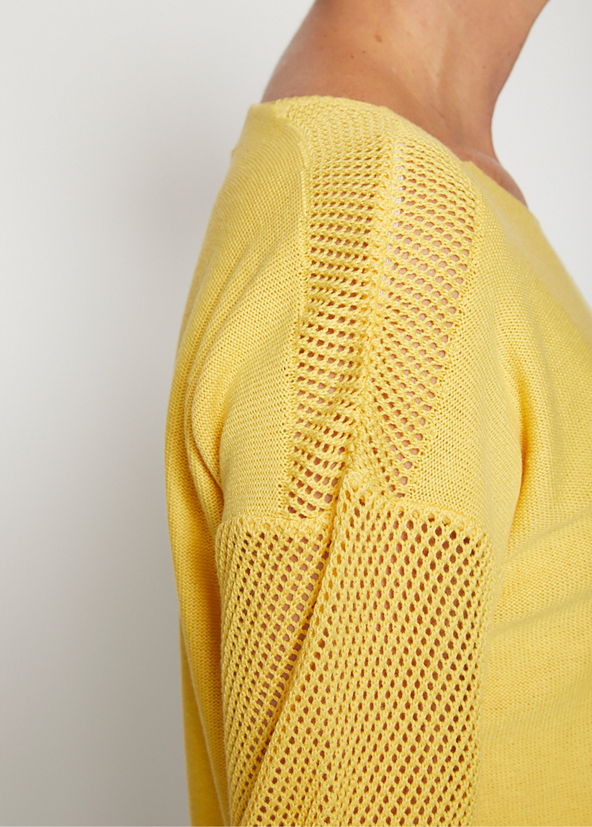 A_camisola_da_moda_Jaune_DE3_slim