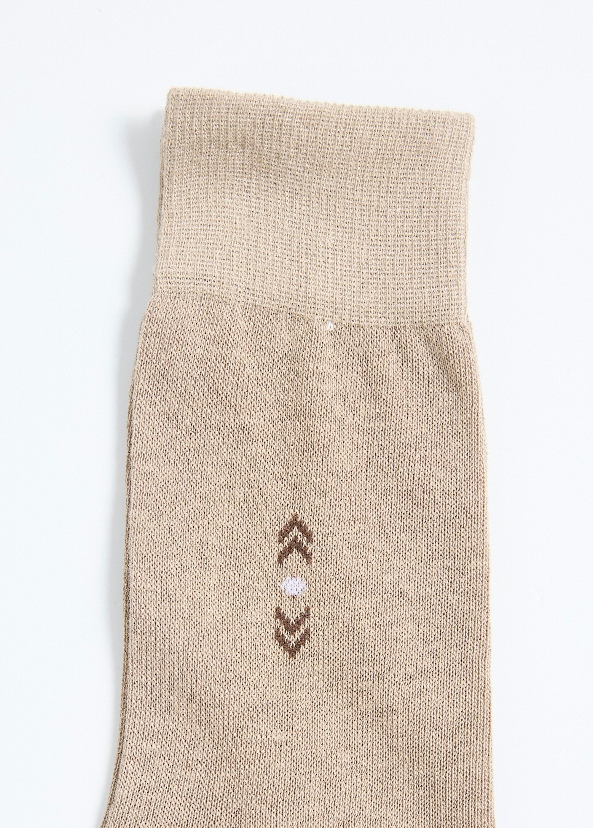 Pacote_com_10_meias_lisas_e_estampadas_Assortis_noir_DE6_slim