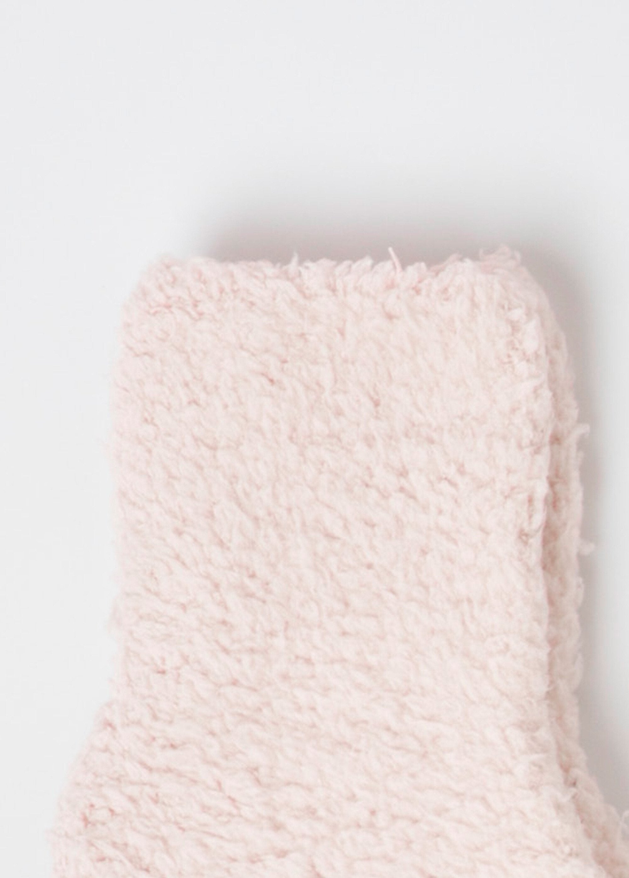 Pacote_com_2_meias_de_malha_macias_e_felpudas_Ecru_DE2_slim