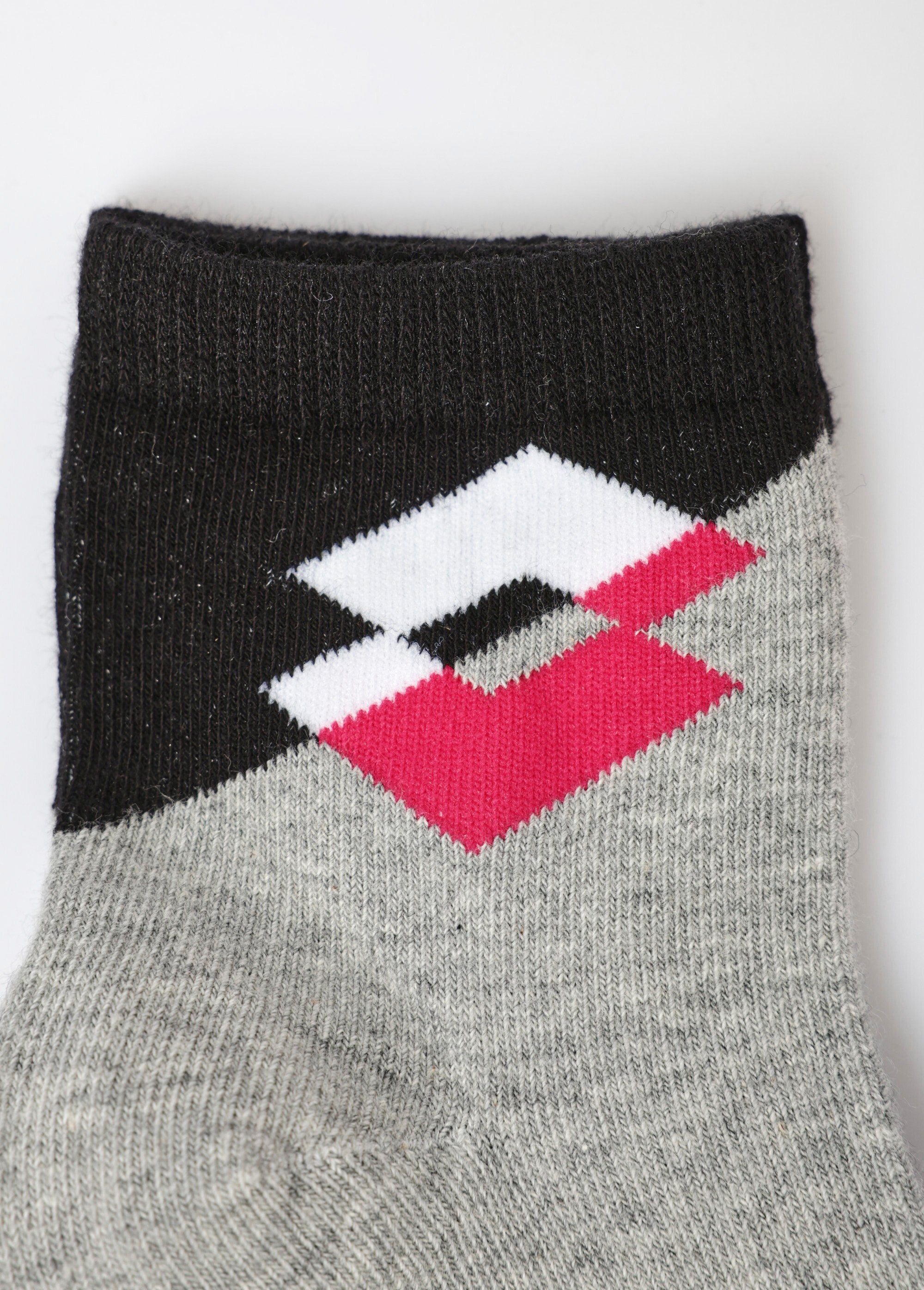 Pacote_com_3_meias_coloridas_sortidas_com_logotipo_Assortis_bleu_DE3_slim