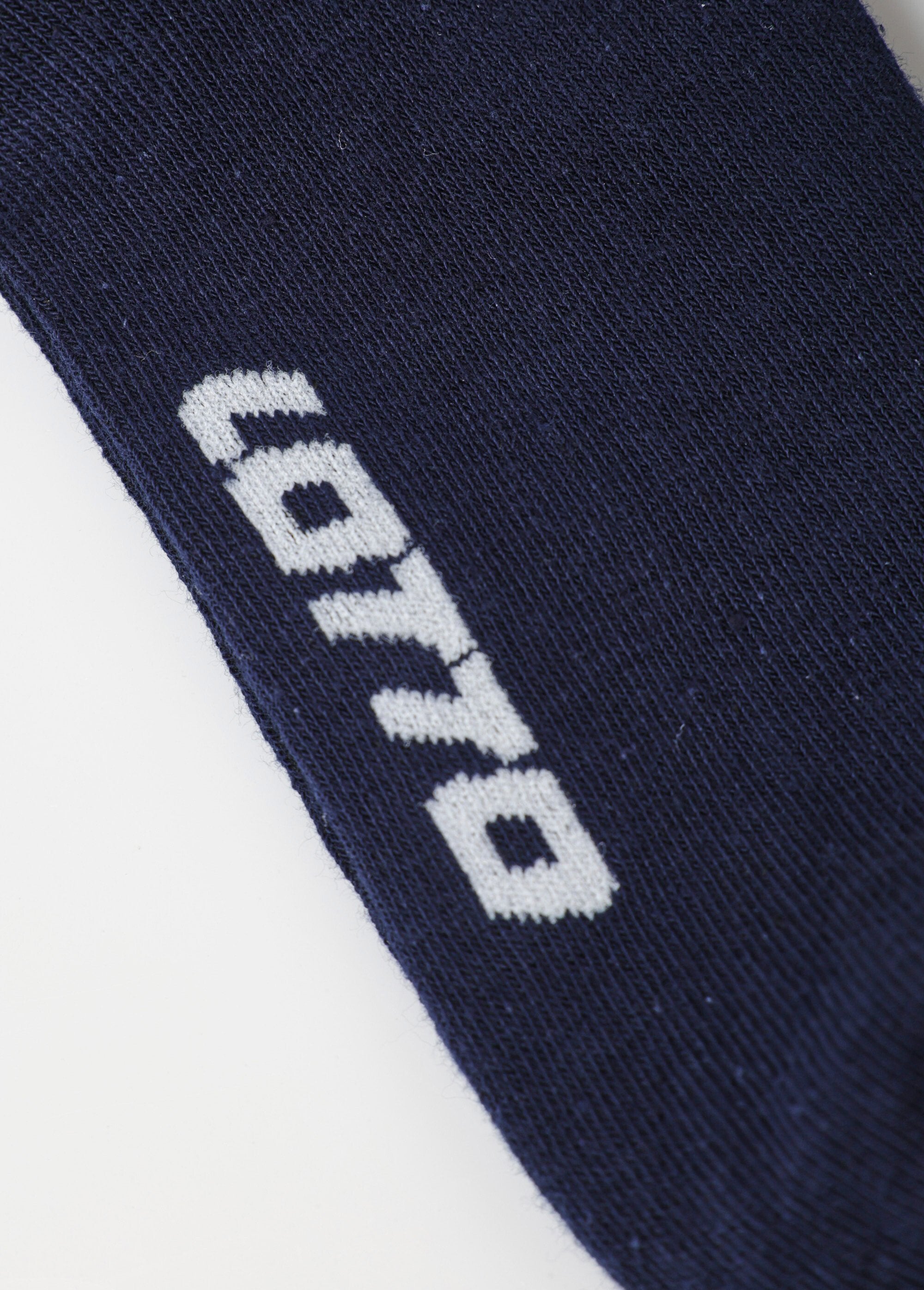 Pacote_com_3_meias_coloridas_sortidas_com_logotipo_Assortis_bleu_DE5_slim