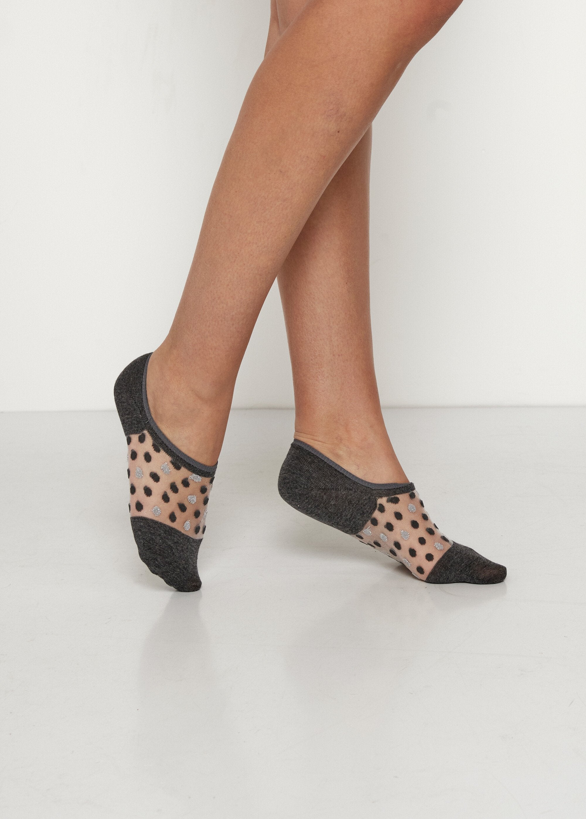 Pacote_com_3_meias_invisíveis,_sortidas_em_tons_escuros_Gris_DE1_slim