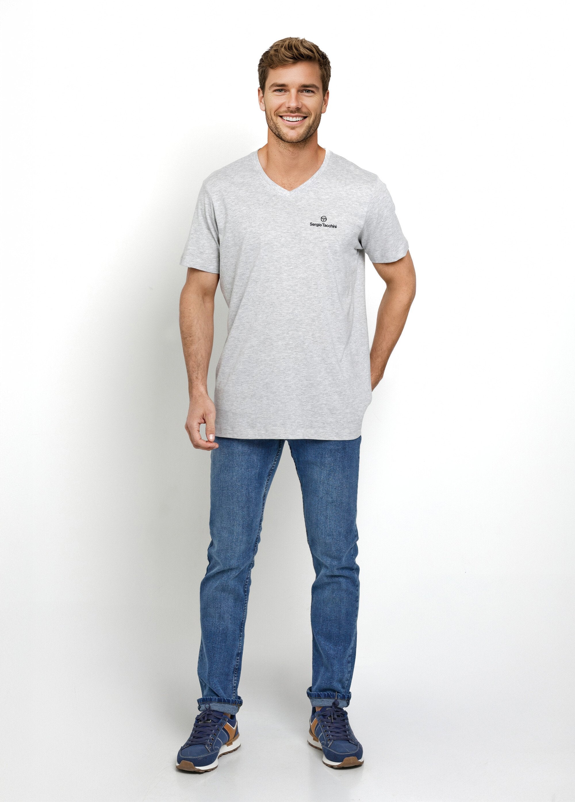 Camiseta_mesclada_com_decote_em_V_e_mangas_curtas_Gris_SF1_slim