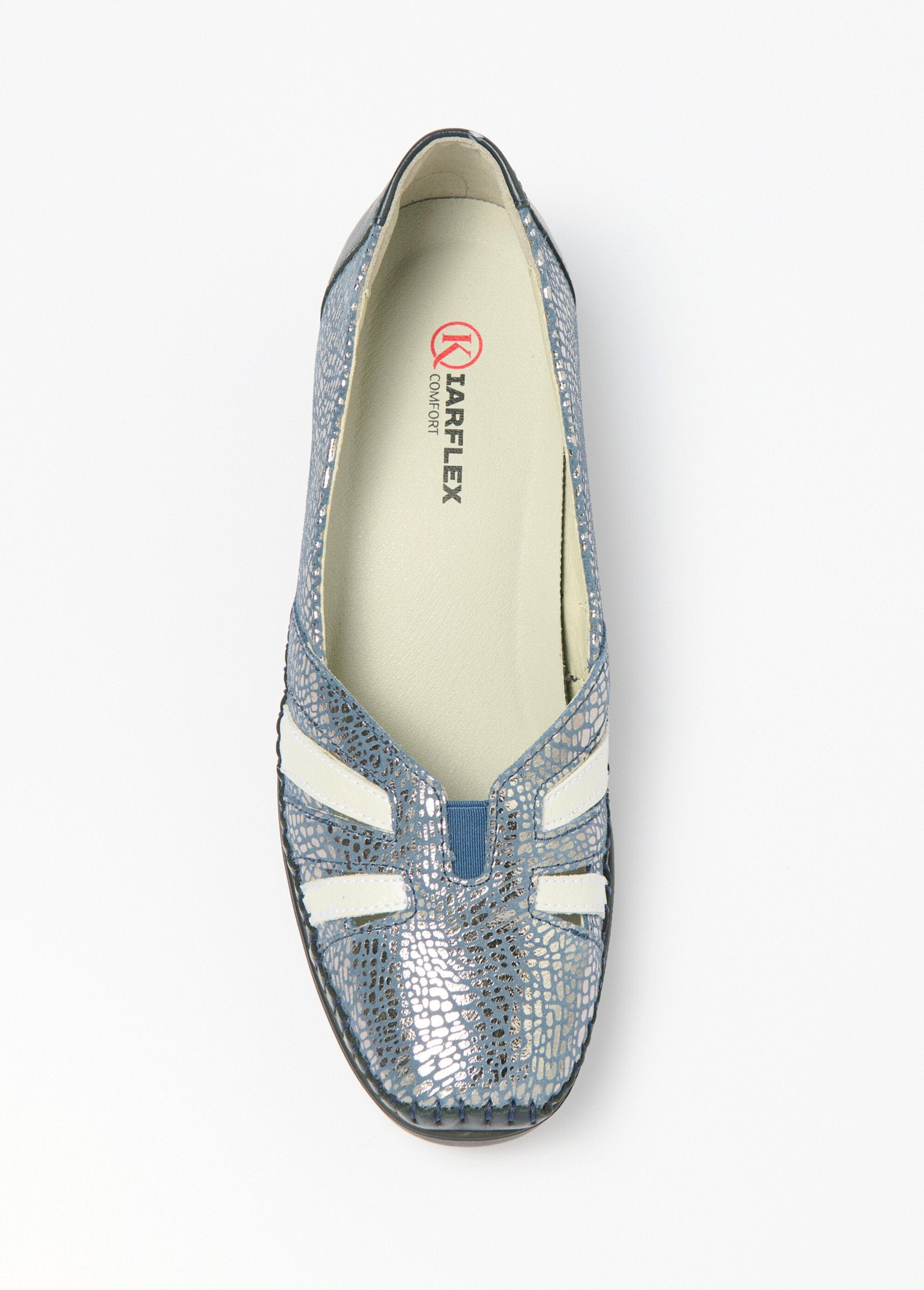 Mocassins_de_couro_com_salto_plataforma,_macios_e_confortáveis_Marine_OV1_slim