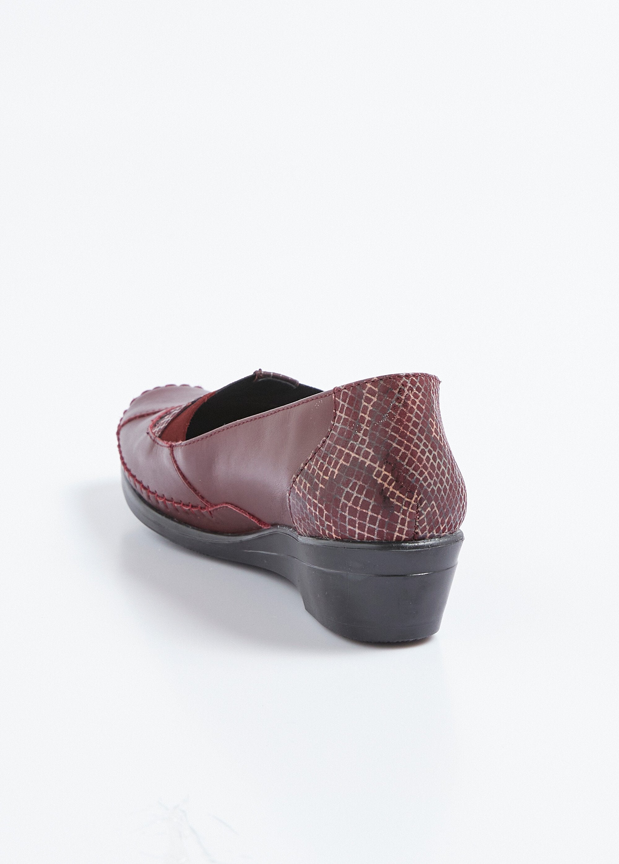 Mocassins_de_couro_com_elástico,_largura_confortável_Bordeaux_DO1_slim
