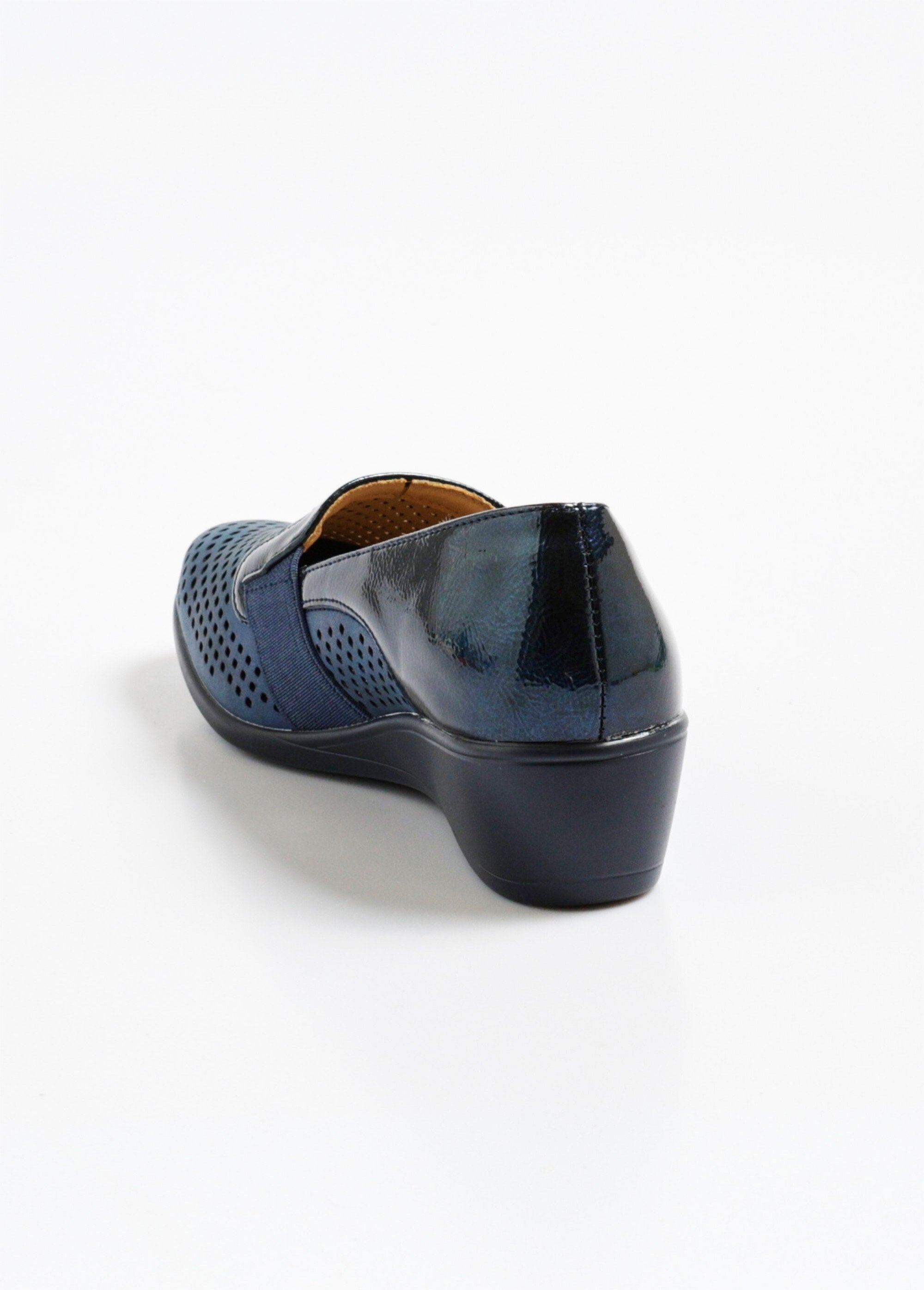 Mocassins_perfurados_com_detalhes_extravagantes_Bleu_DO1_slim