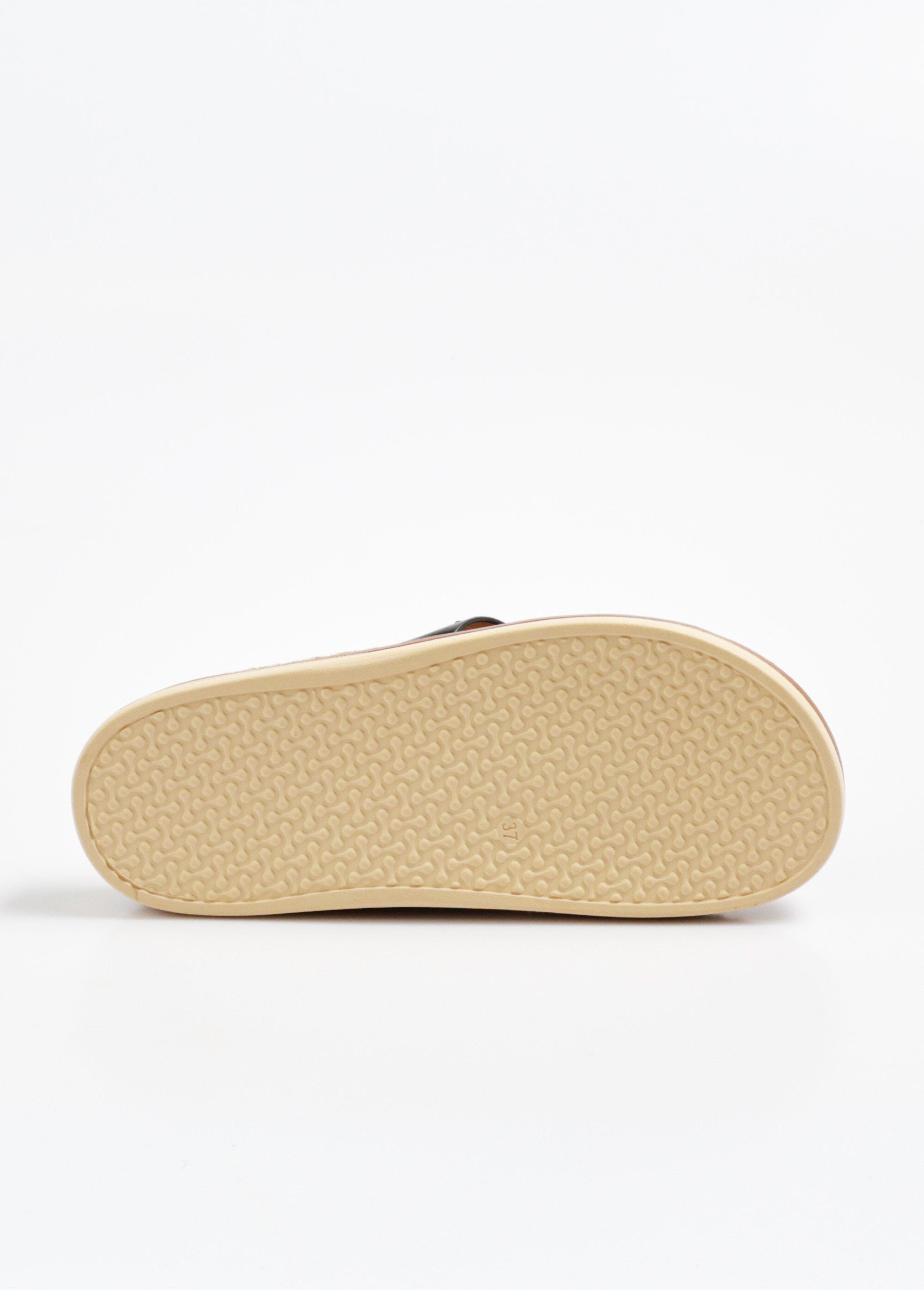 Mulas_de_cunha_com_tiras_e_argolas_Noir_UN1_slim