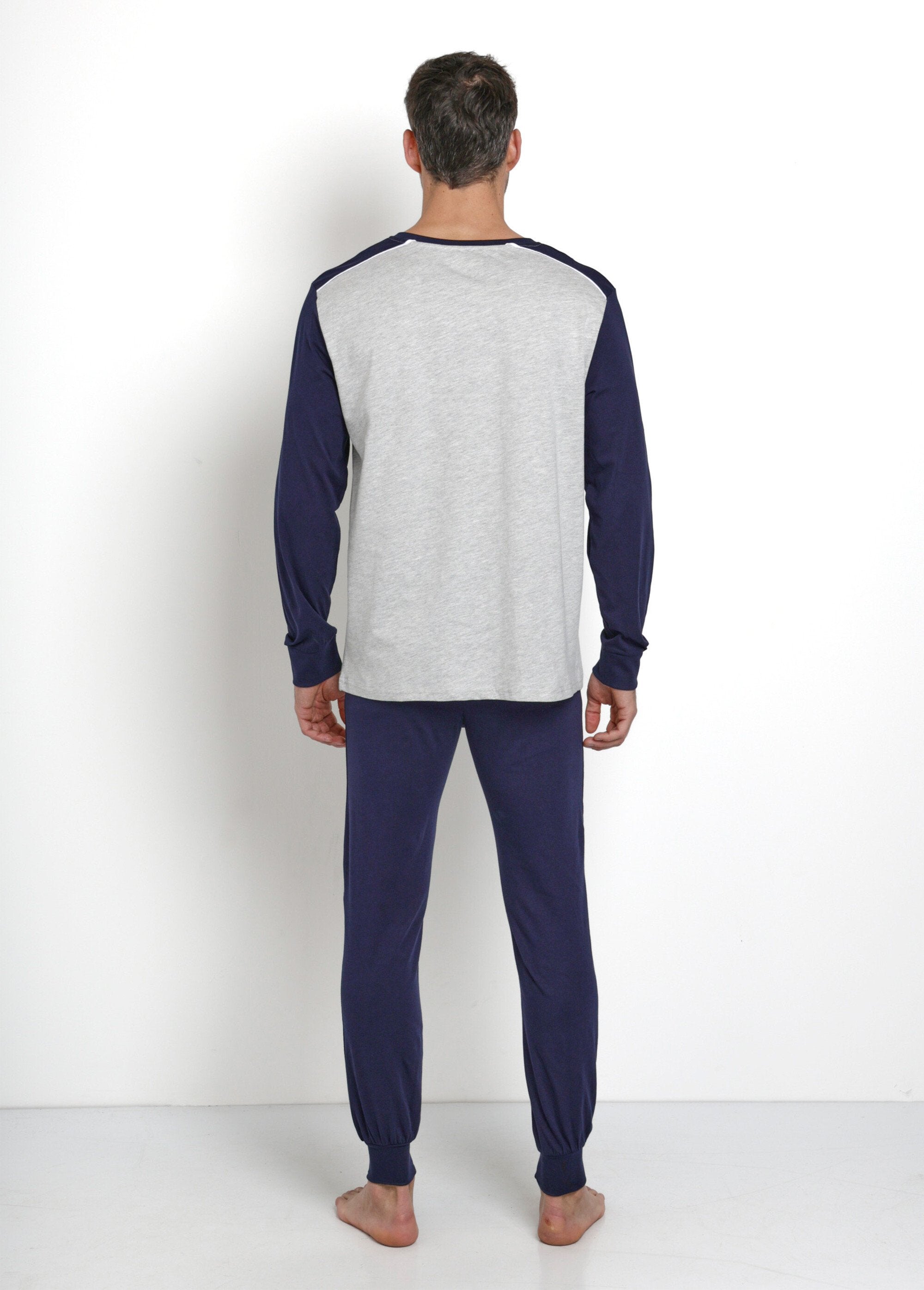 Pijama_longo_de_algodão_com_logotipo_Bleu_DO1_slim