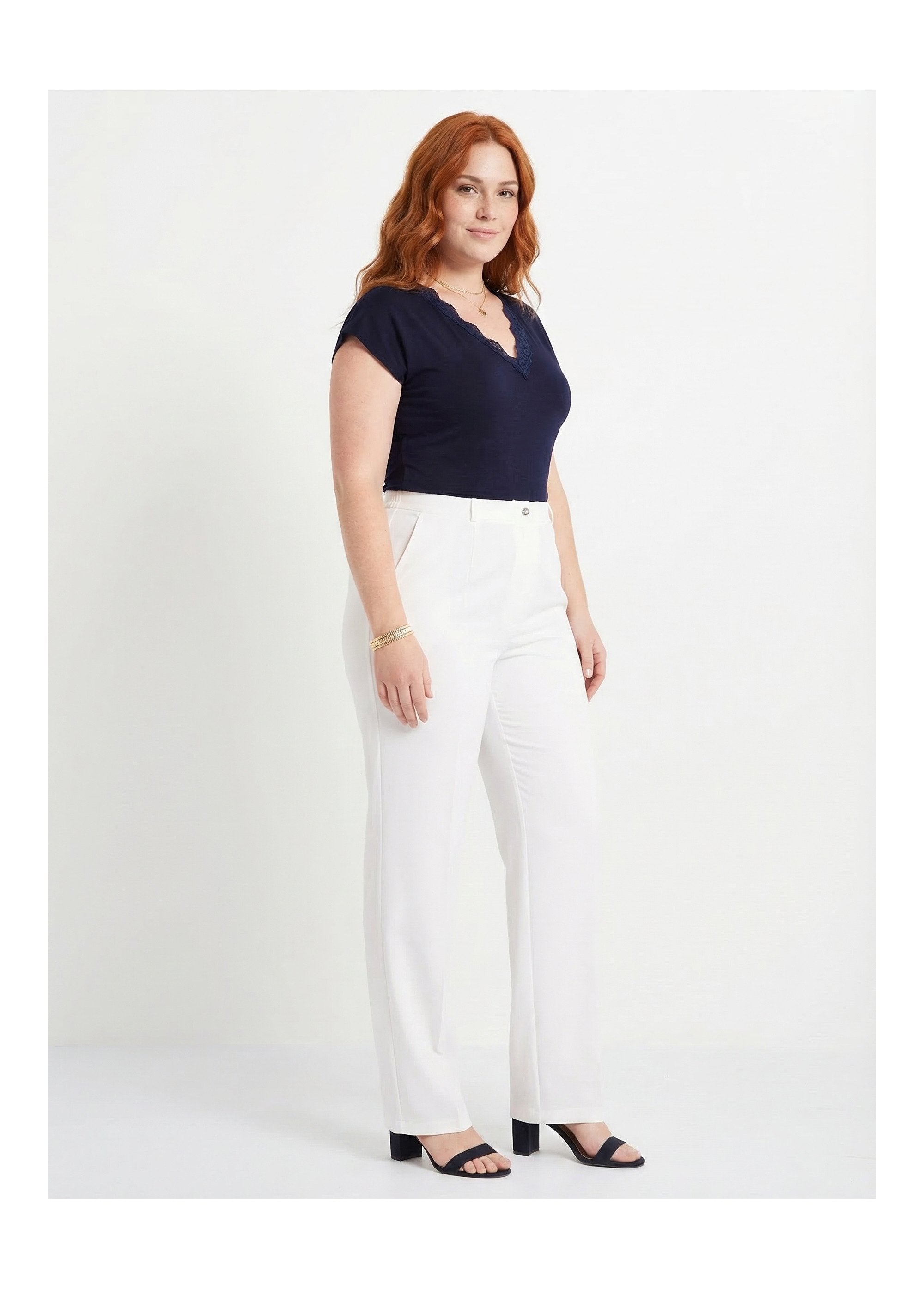 Calça_reta_lisa_com_cintura_semi_elástica_BRANCO_DR1_curvy