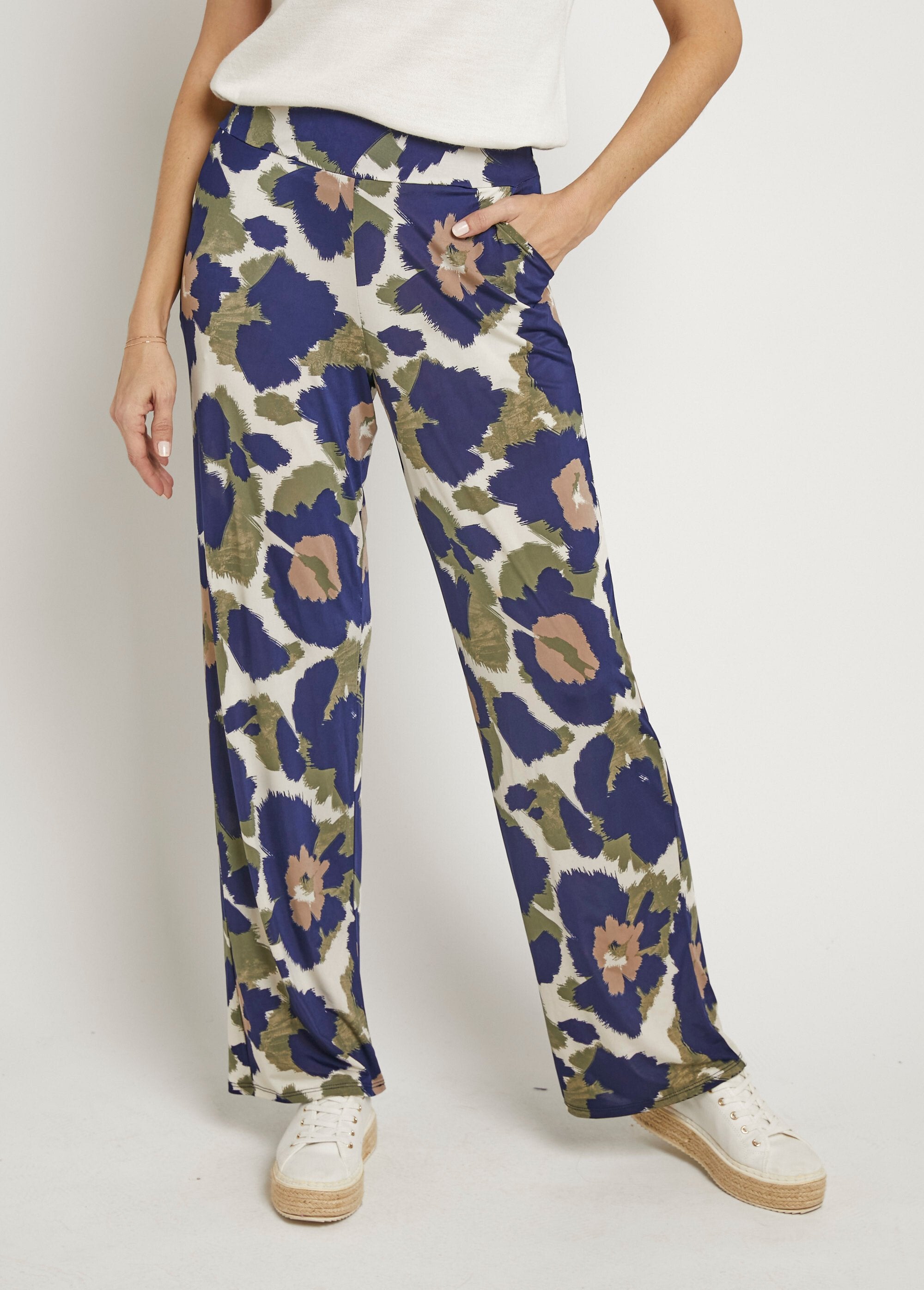 Calças_elásticas_fluidas,_florais_estilosas_Marine_et_kaki_FA1_slim