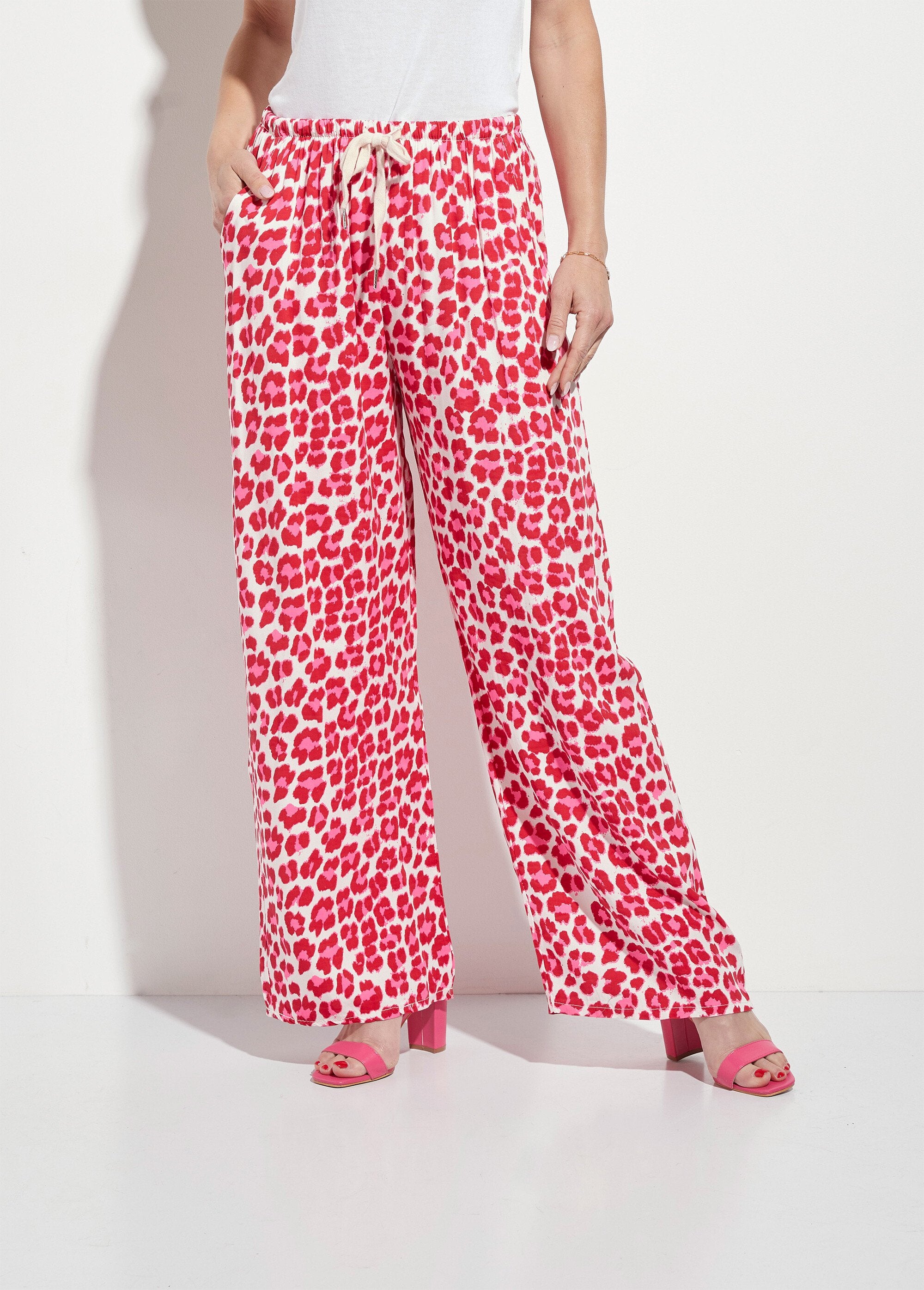 Calças_largas_com_estampa_de_oncinha_neon_Fuschia_et_rouge_FA1_slim