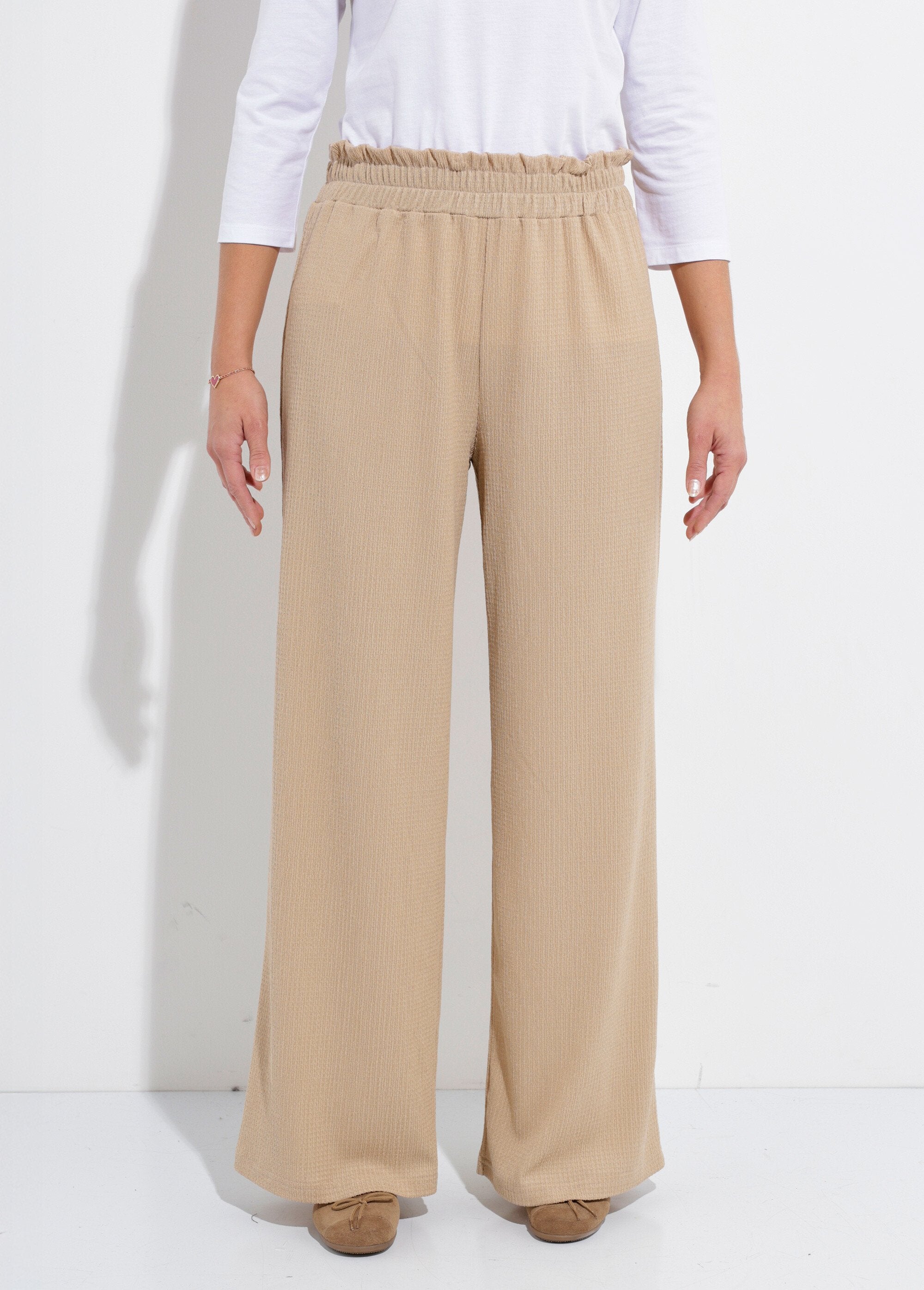 Calças_verdes_de_perna_larga_com_cintura_elástica_em_malha_de_relevo_Beige_FA1_slim